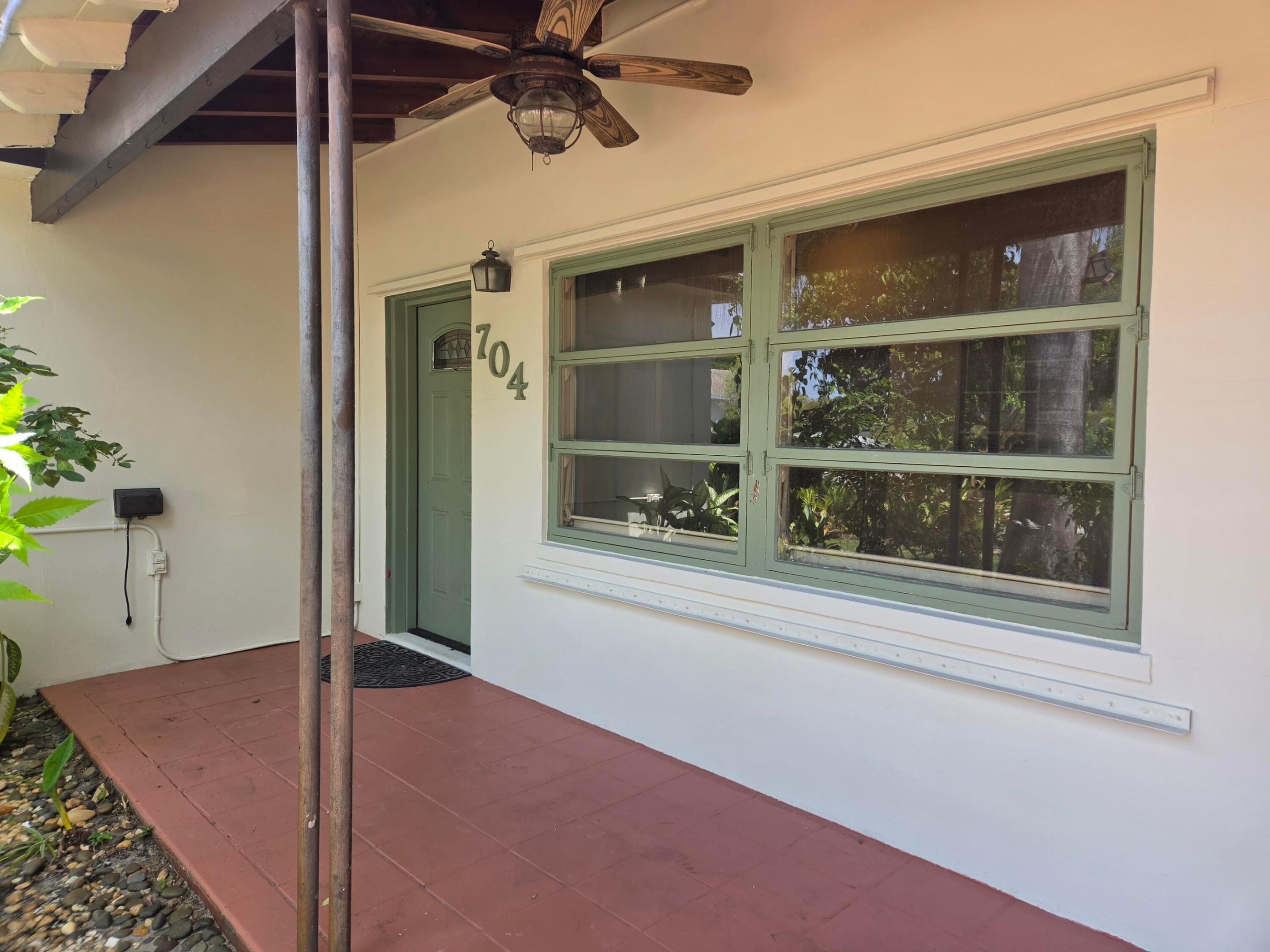 Wilton Manors photo 2