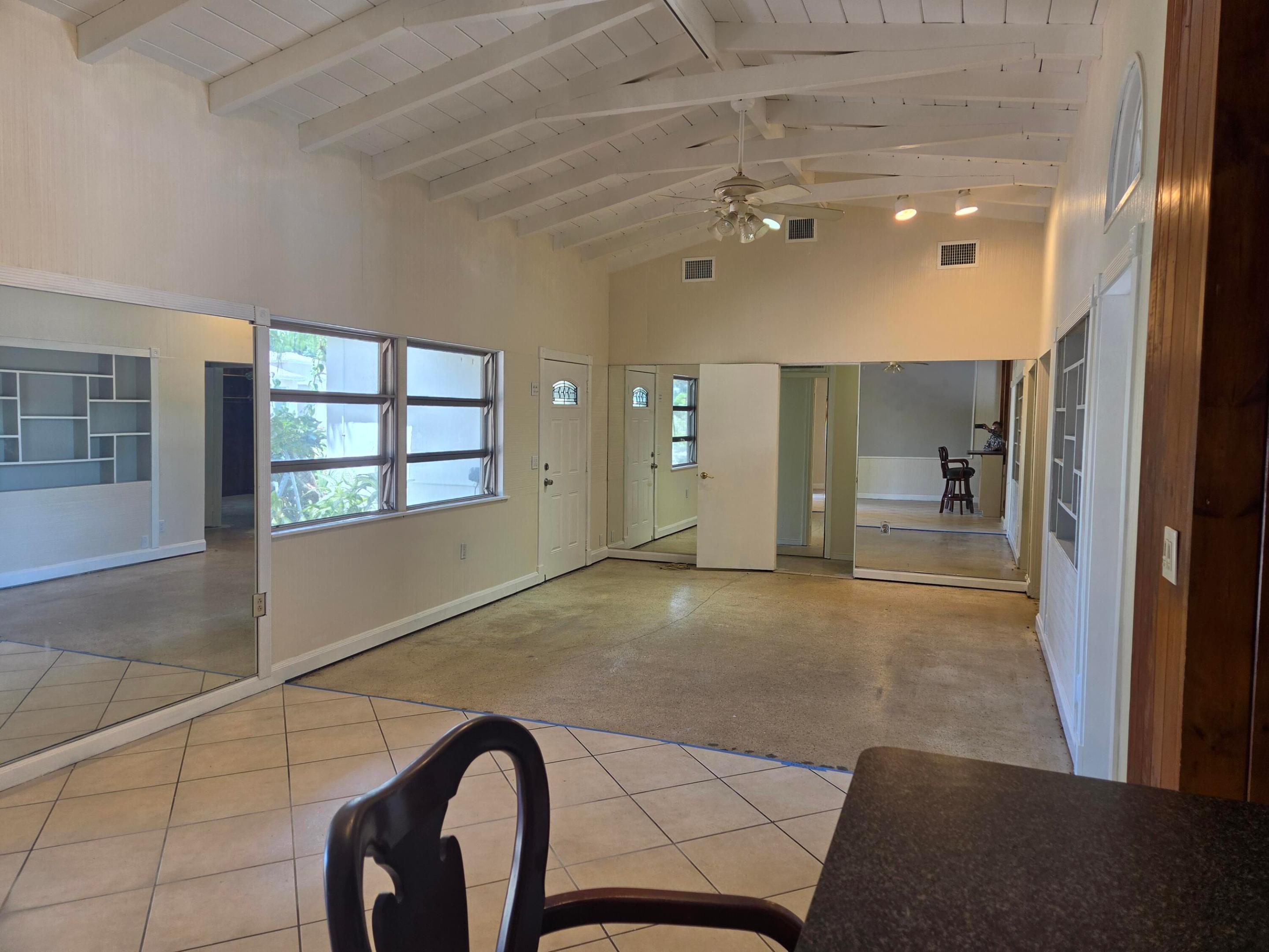 Wilton Manors photo 3