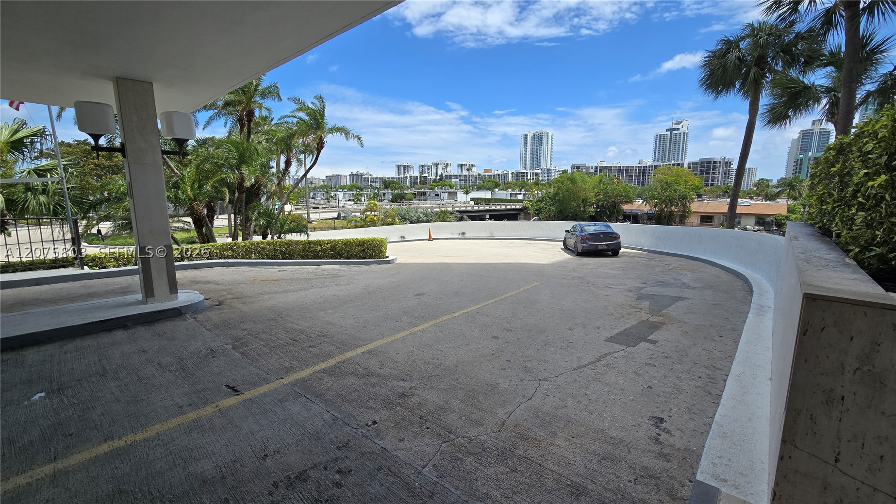 Hallandale Beach photo 3