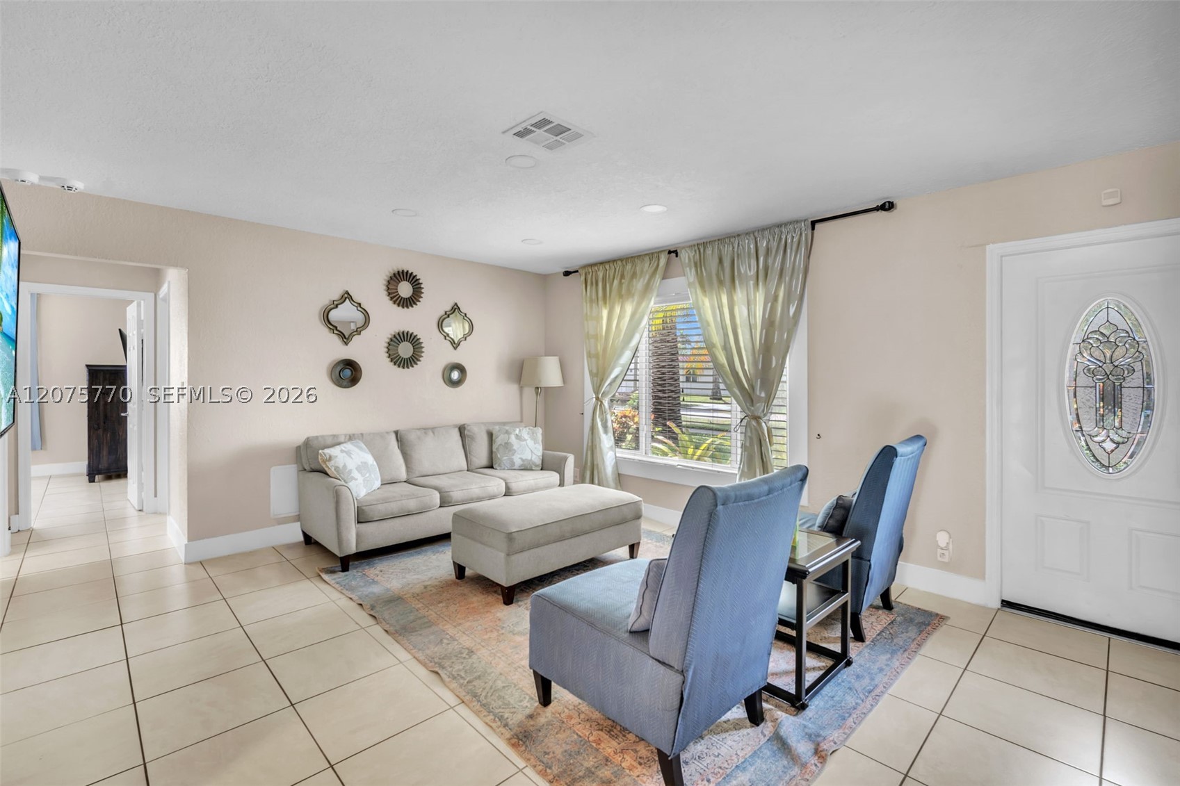 Hallandale Beach photo 4