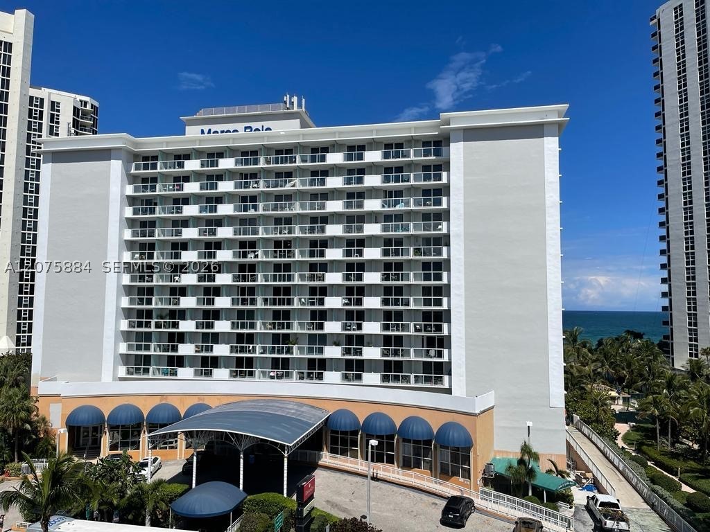 Sunny Isles Beach photo 1