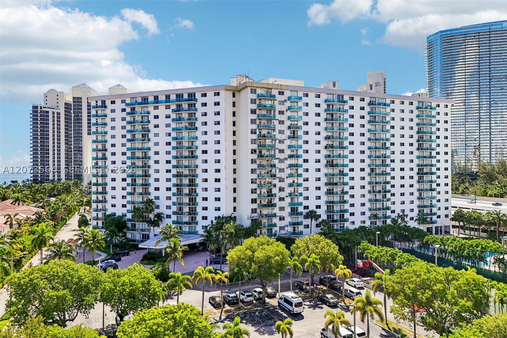 Sunny Isles Beach photo 2