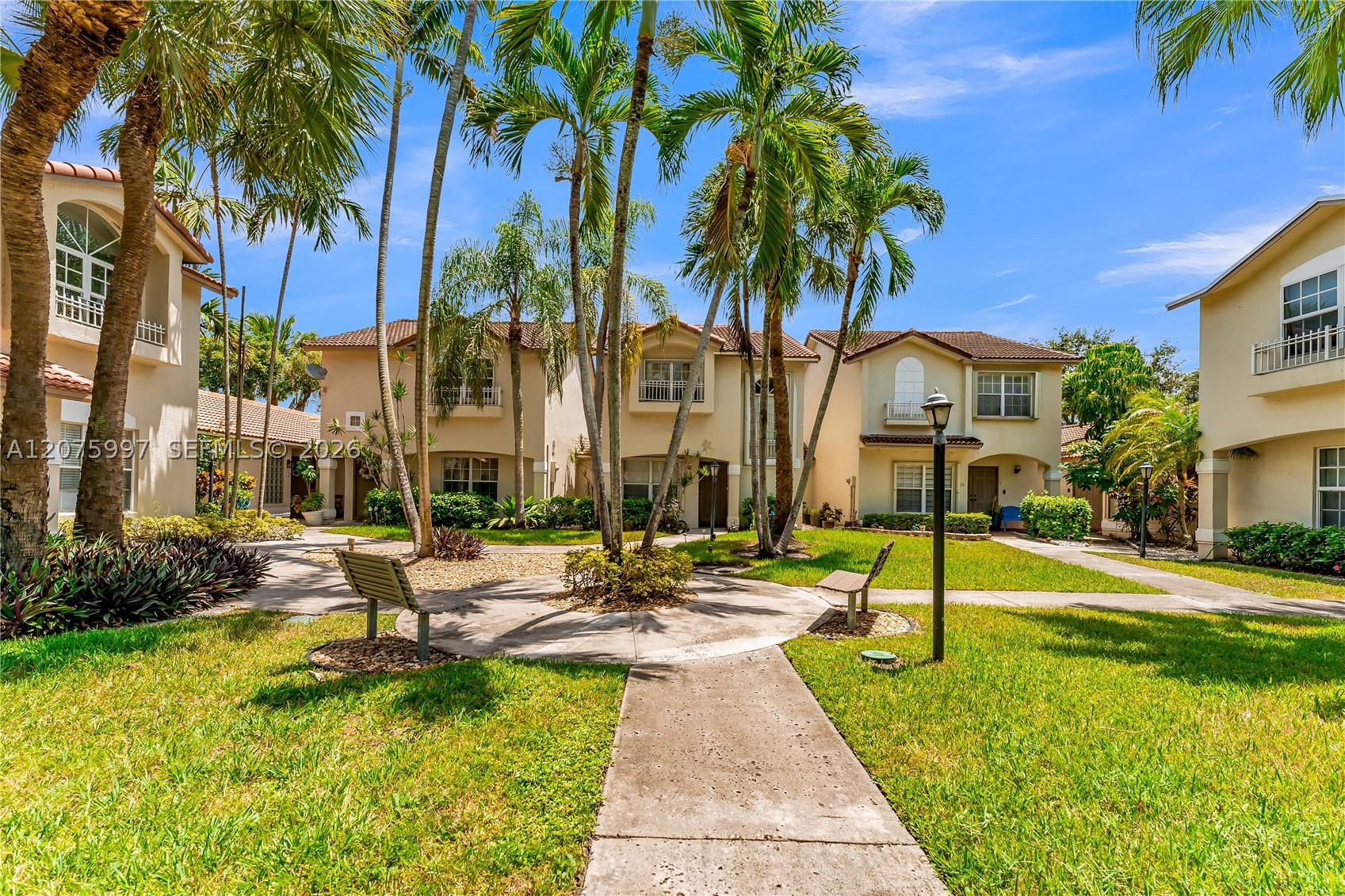 Pembroke Pines photo 5