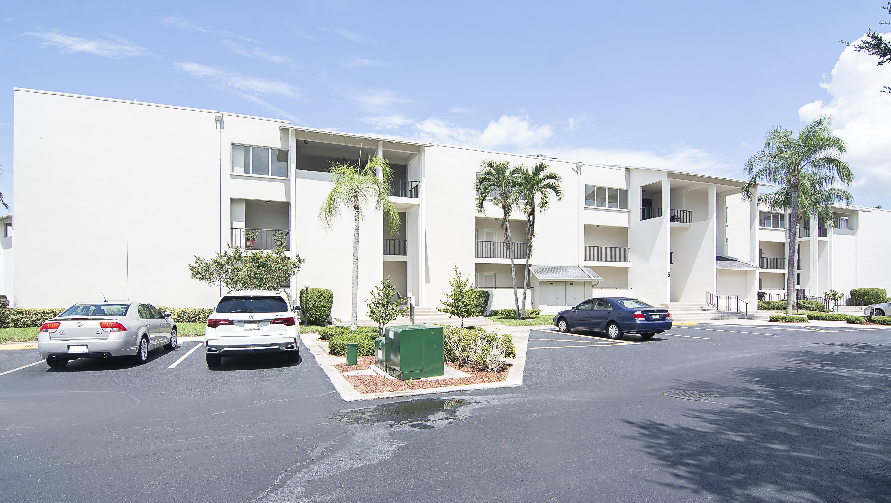 Palm Beach Gardens photo 3