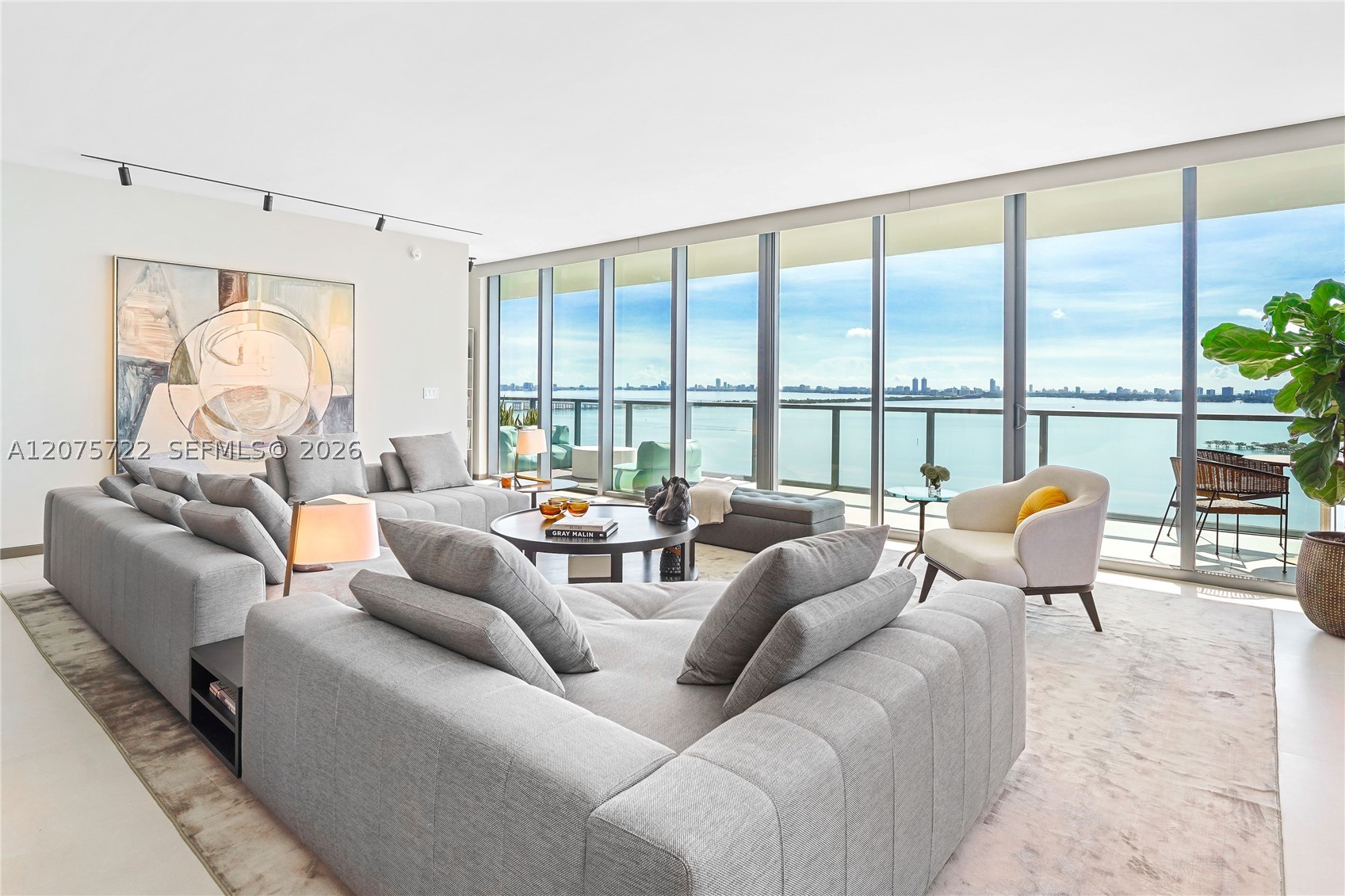 Miami photo 1