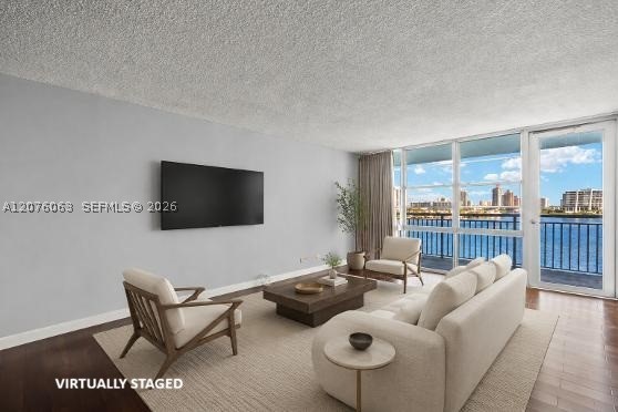 Sunny Isles Beach photo 1
