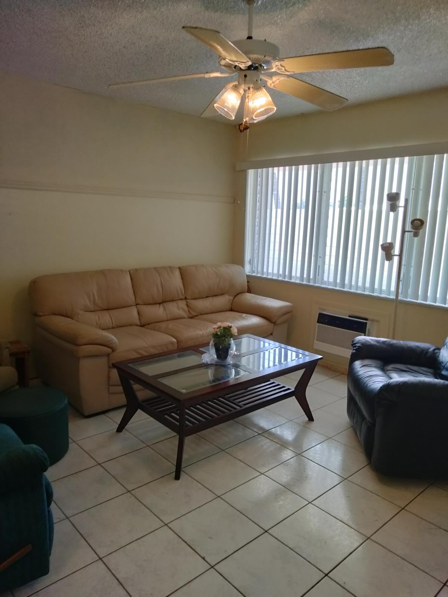 Hallandale Beach photo 4