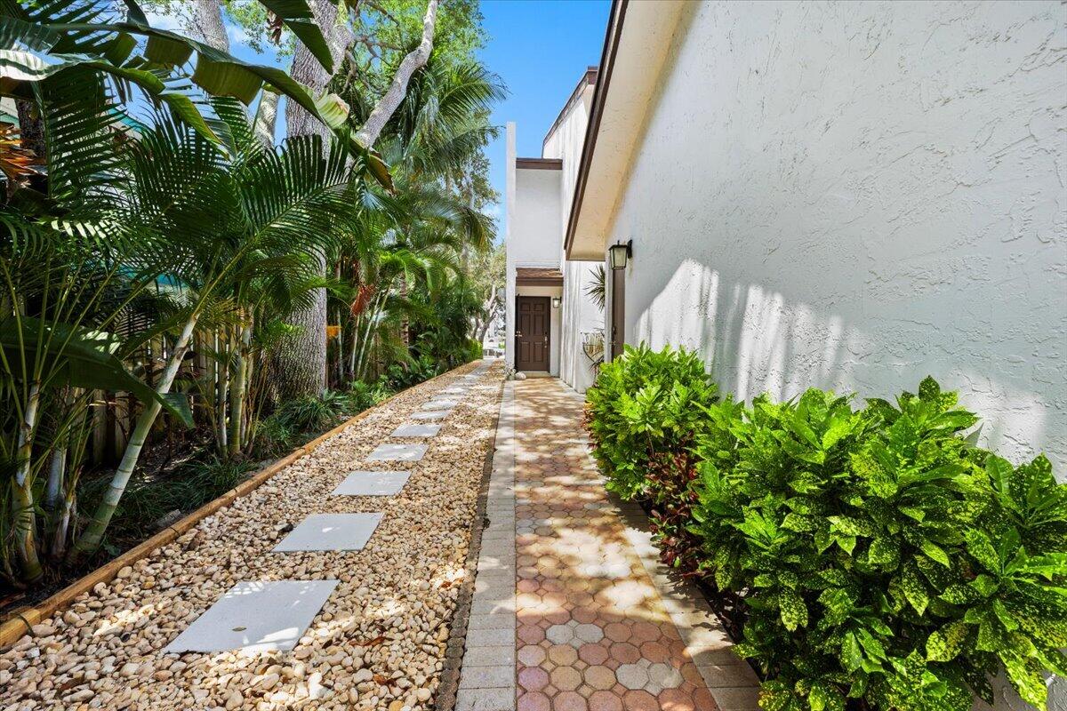 Pompano Beach photo 2