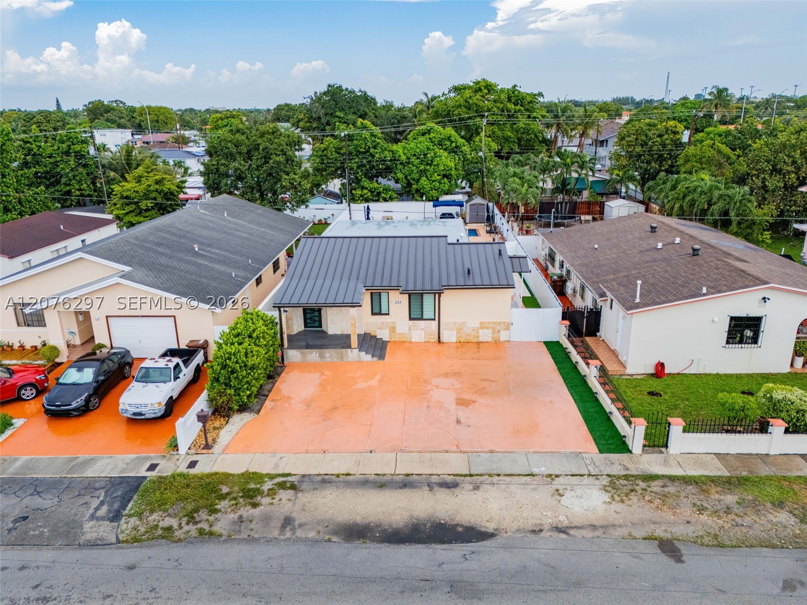 Hialeah photo 5