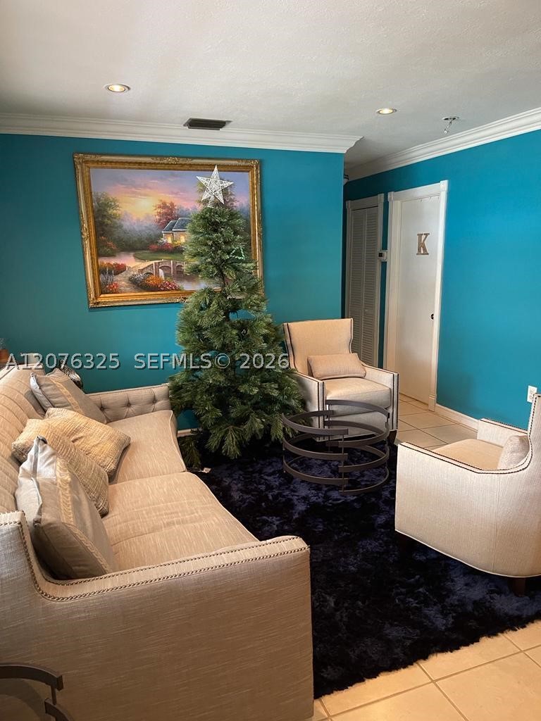 Miami Gardens photo 5