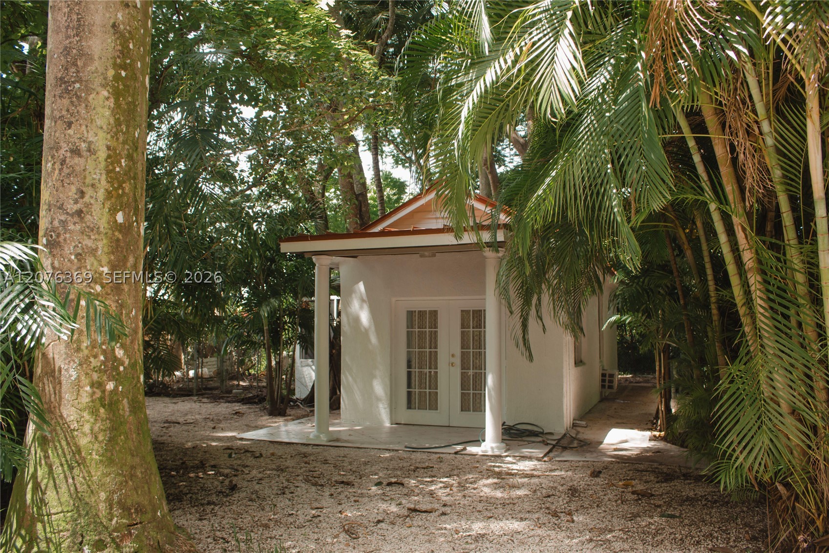 Homestead photo 2