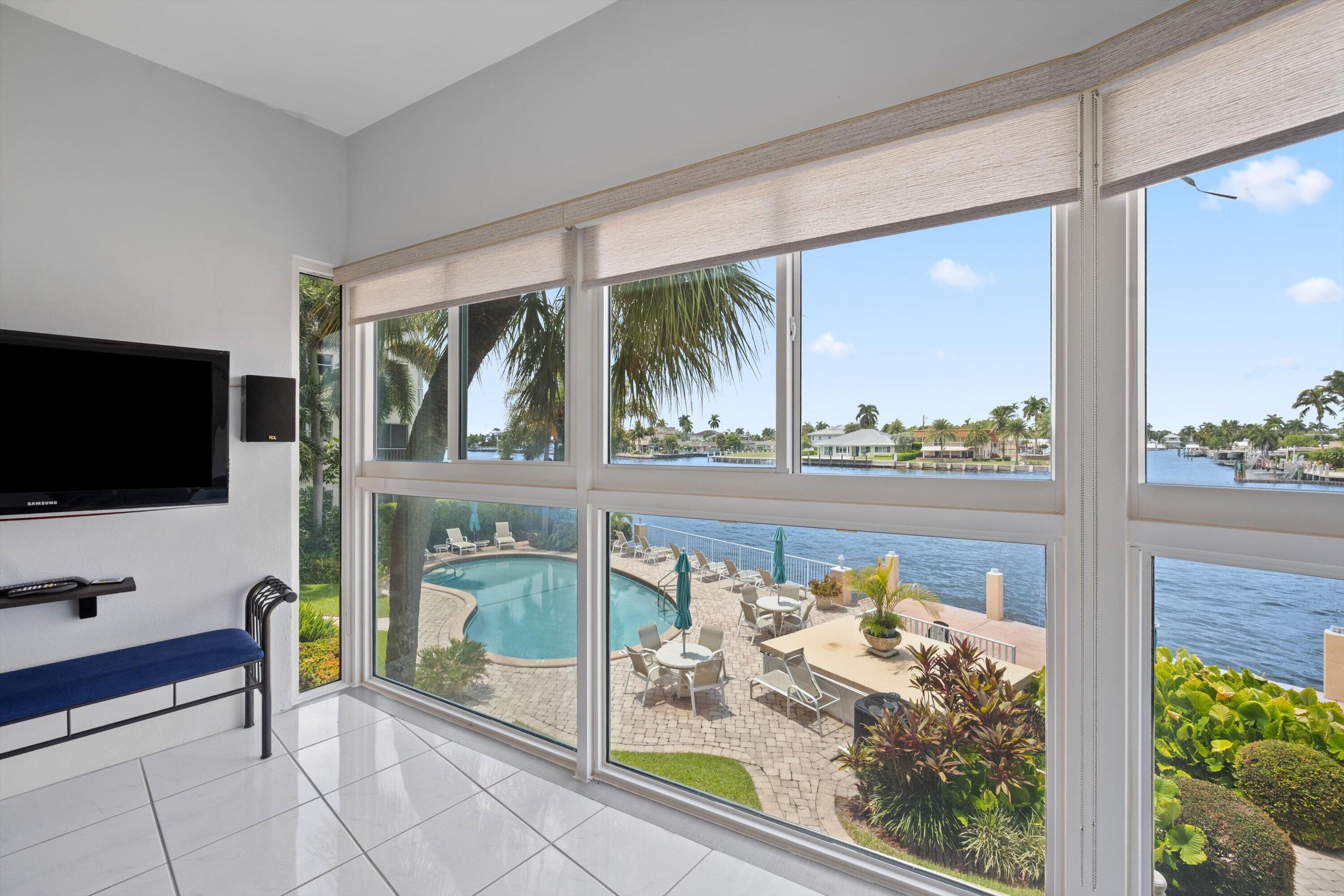 Pompano Beach photo 2