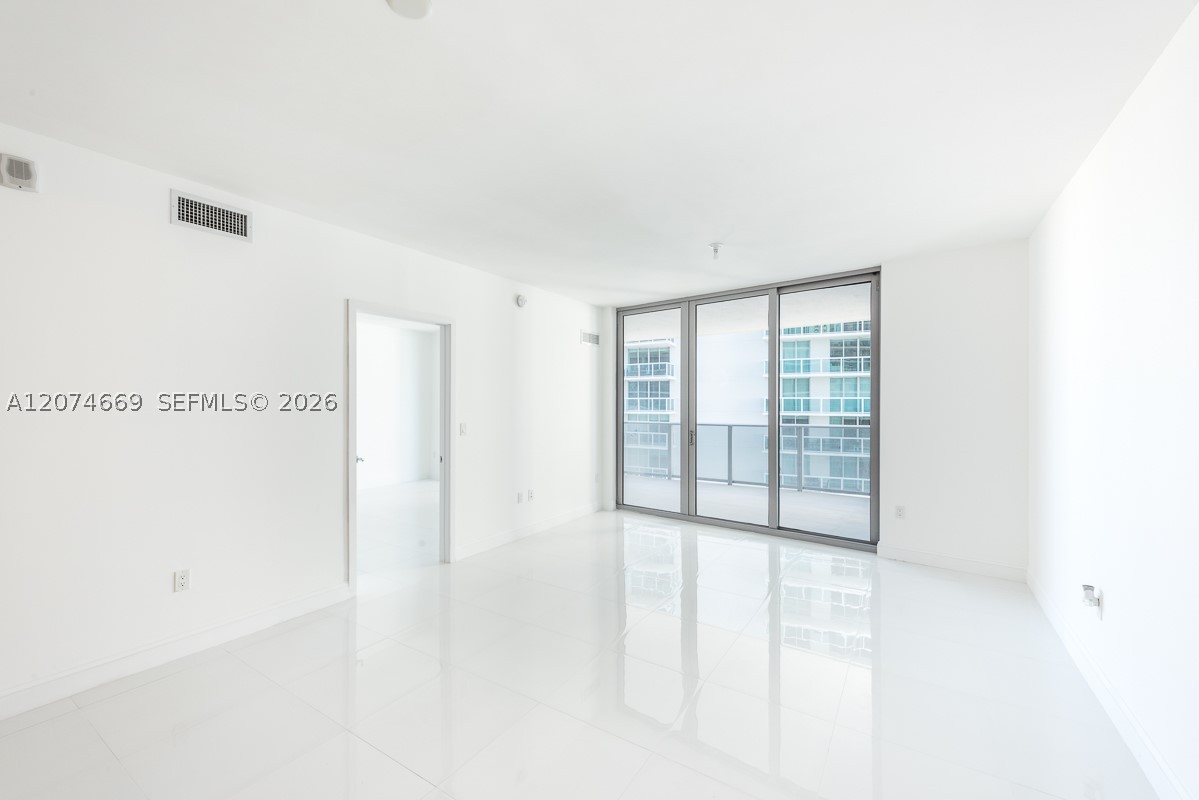 Miami photo 4