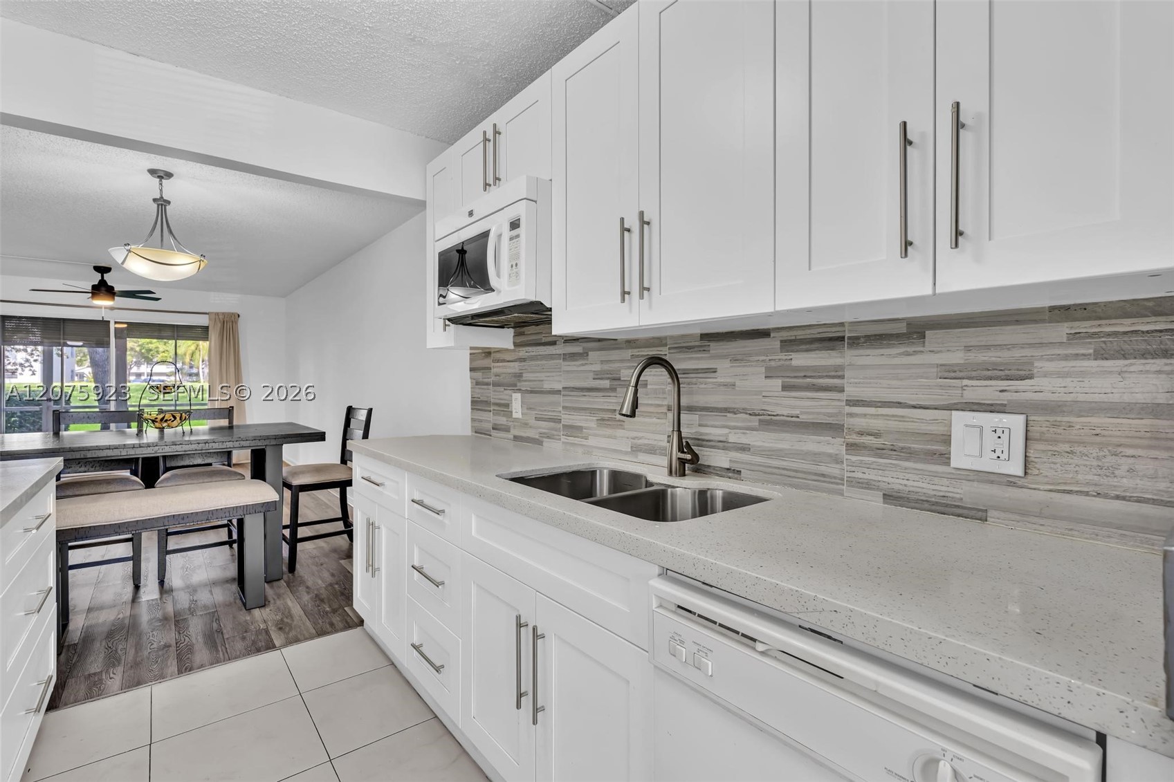 Pembroke Pines photo 4