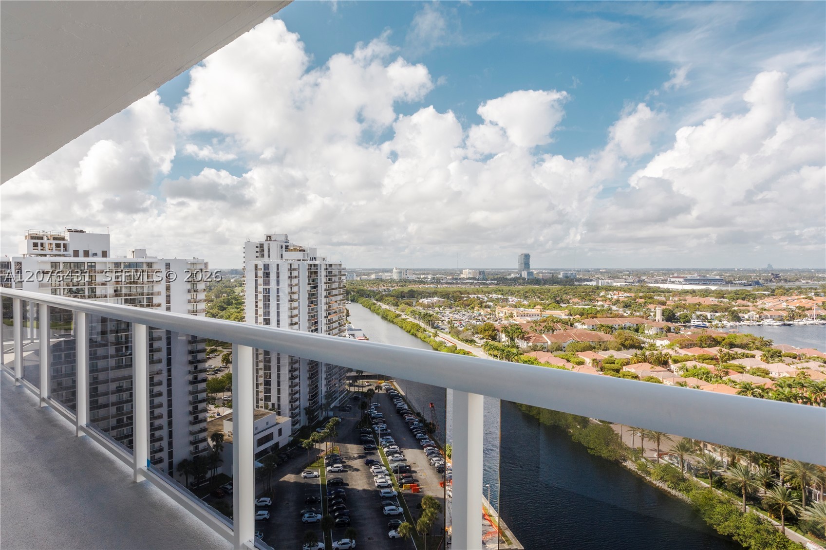 Aventura photo 4