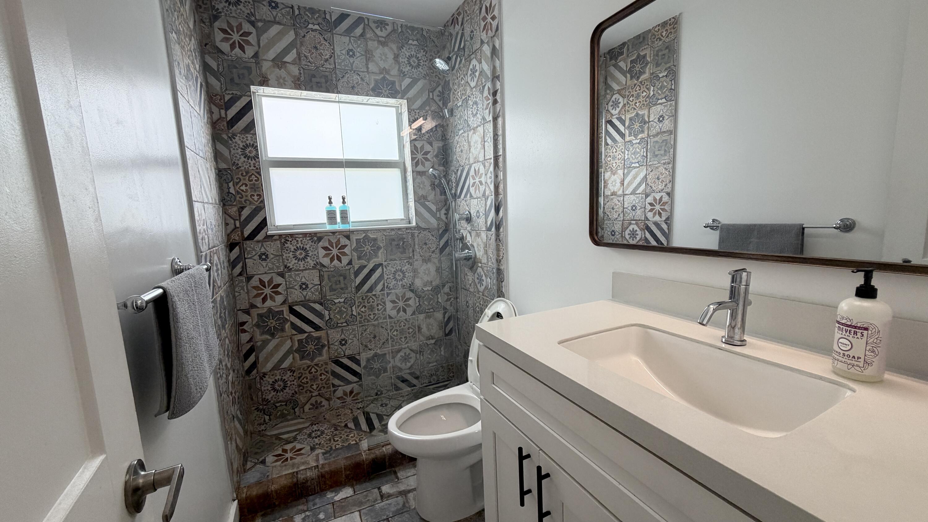 Wilton Manors photo 4