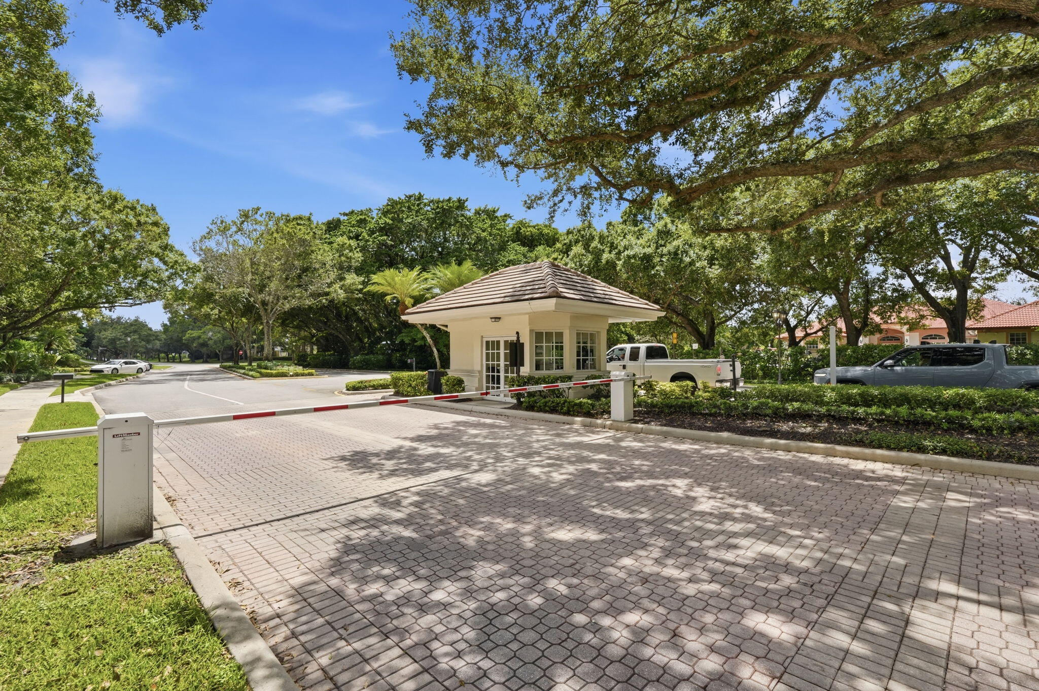 Palm Beach Gardens photo 2