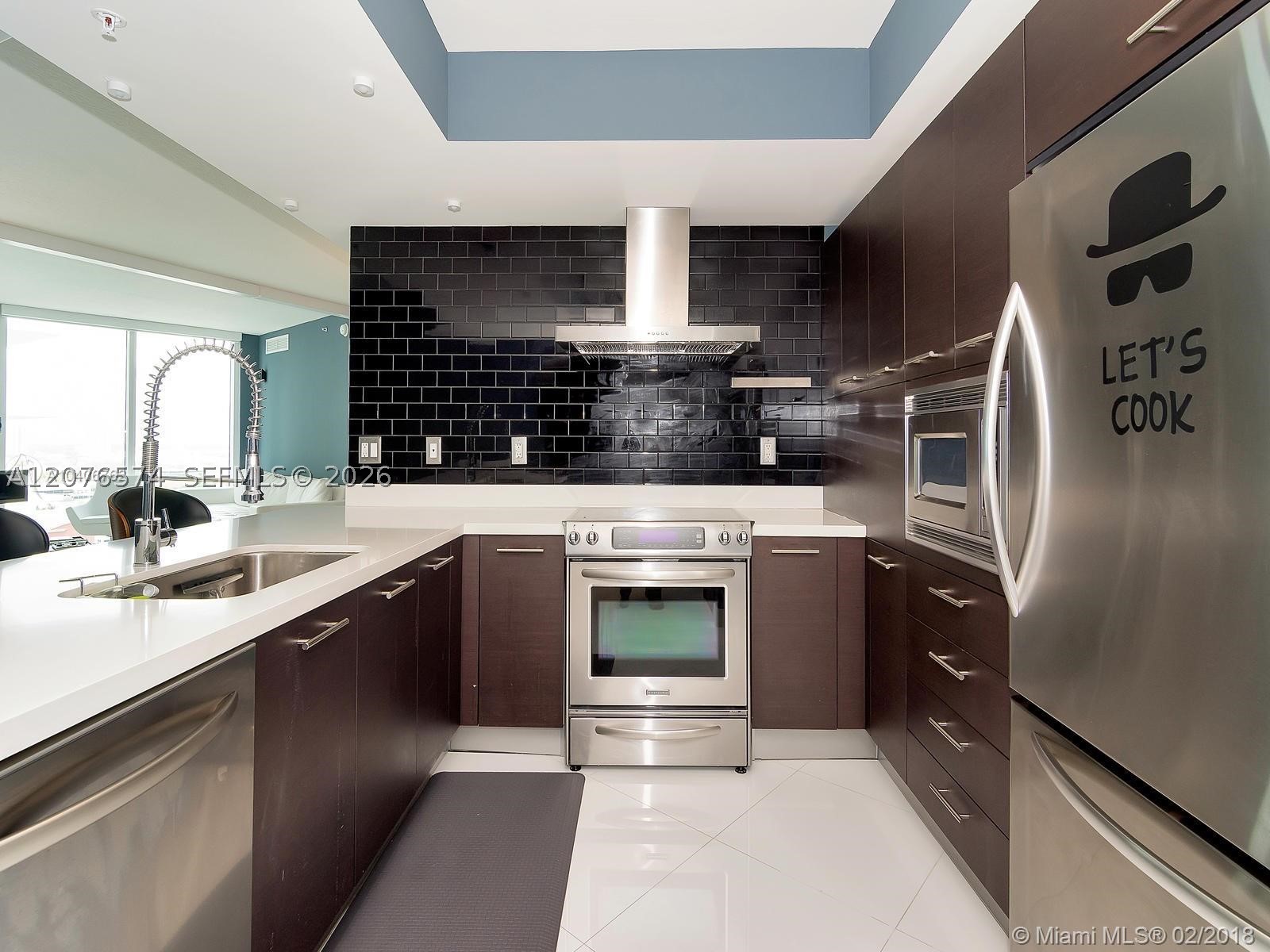 Sunny Isles Beach photo 4
