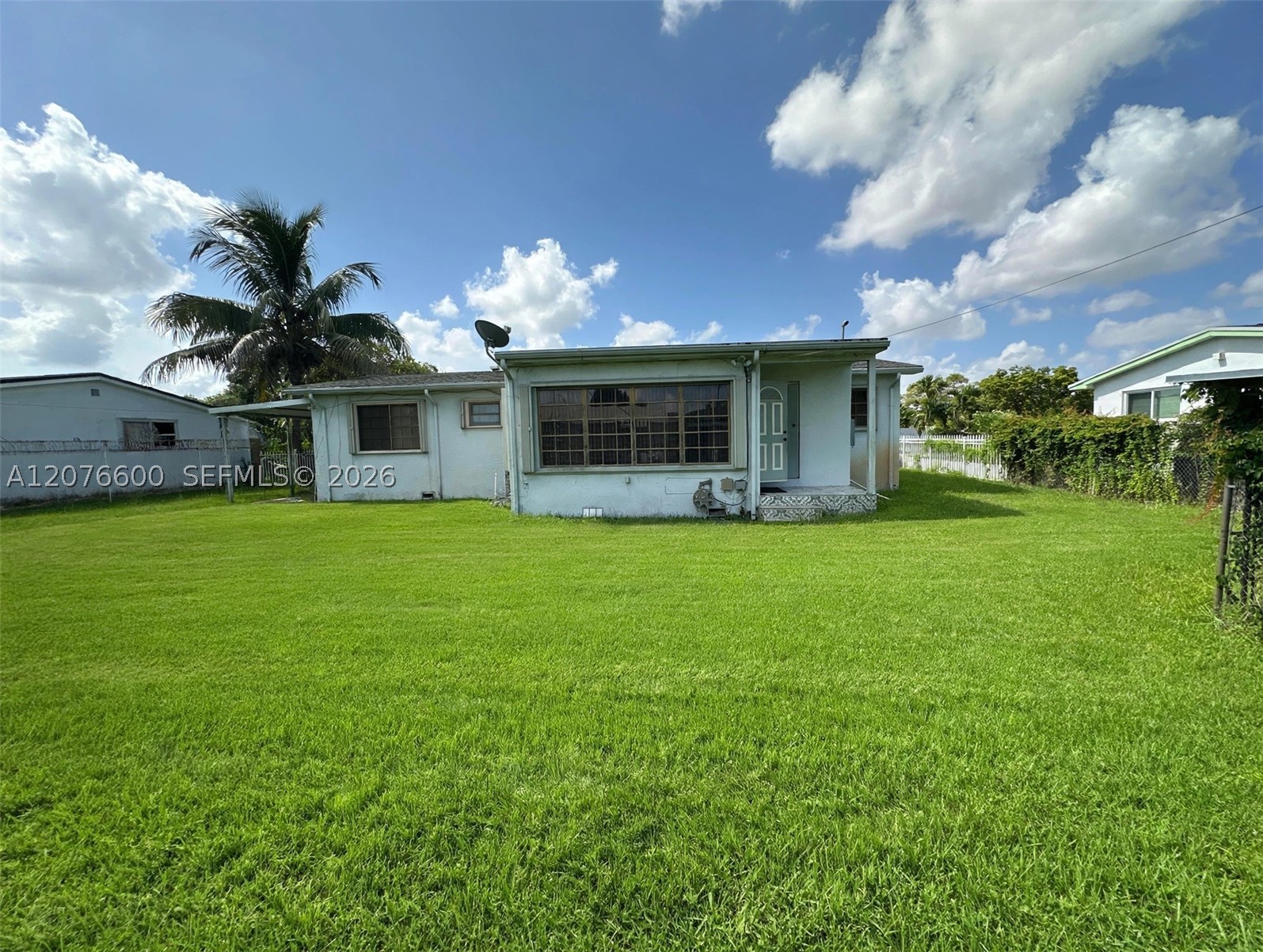 Miami Gardens photo 1