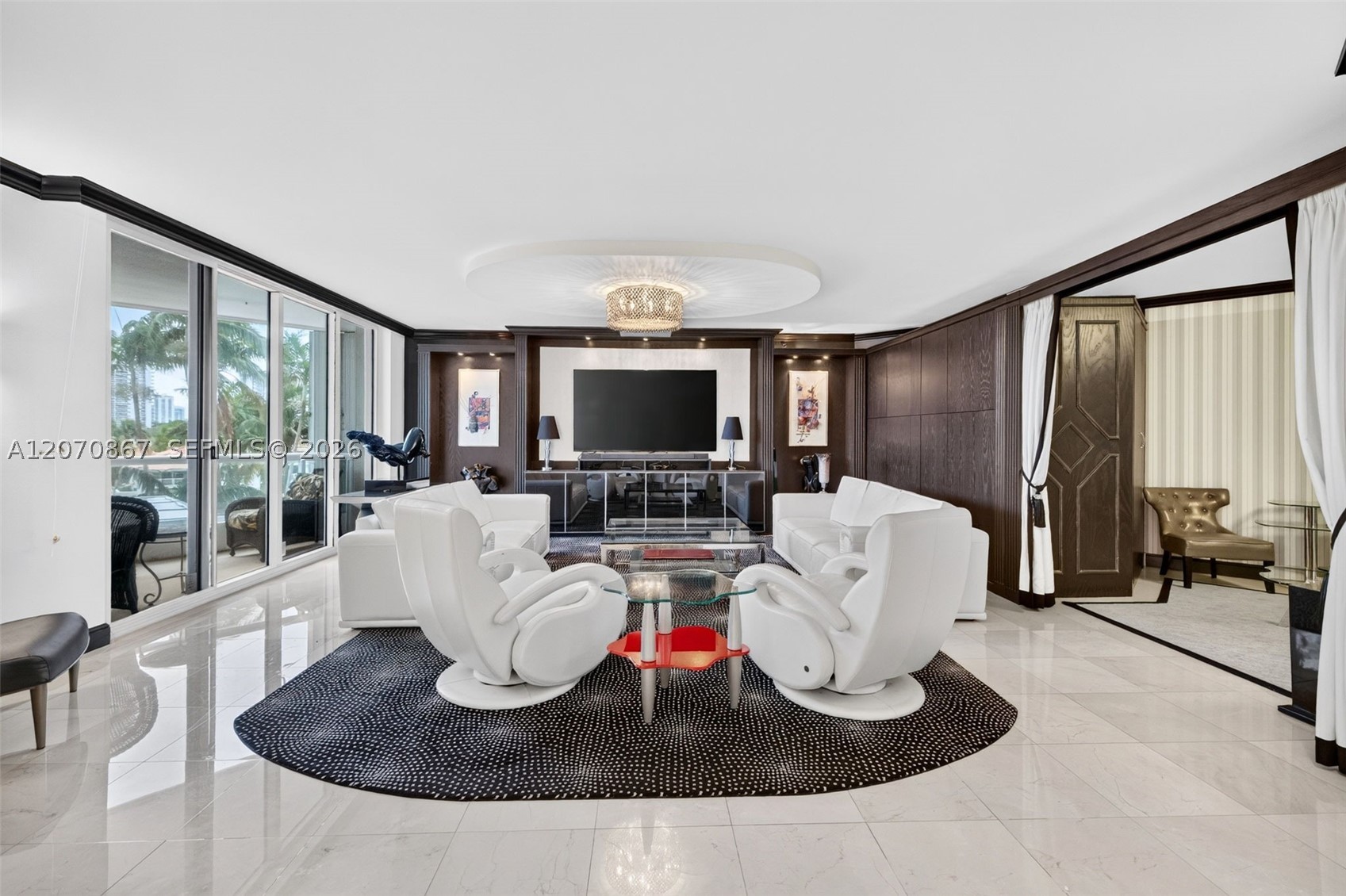 Aventura photo 5
