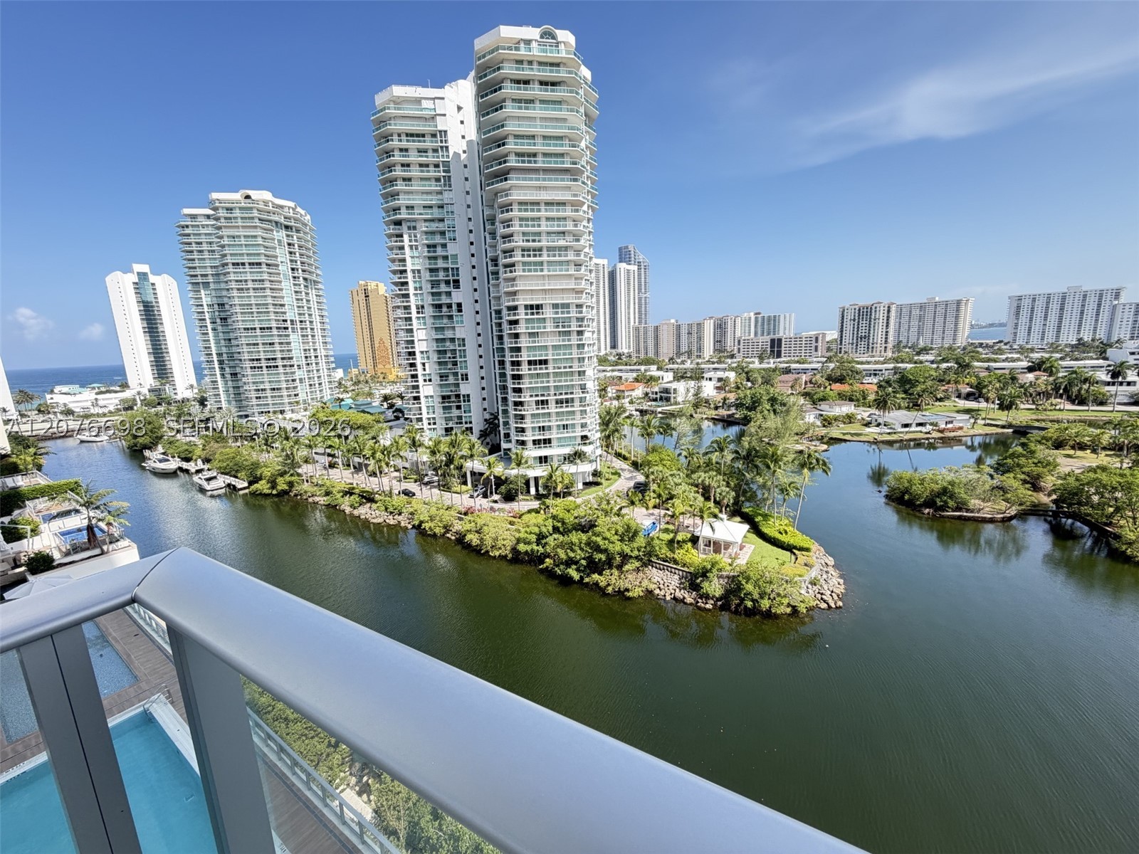 Sunny Isles Beach photo 1