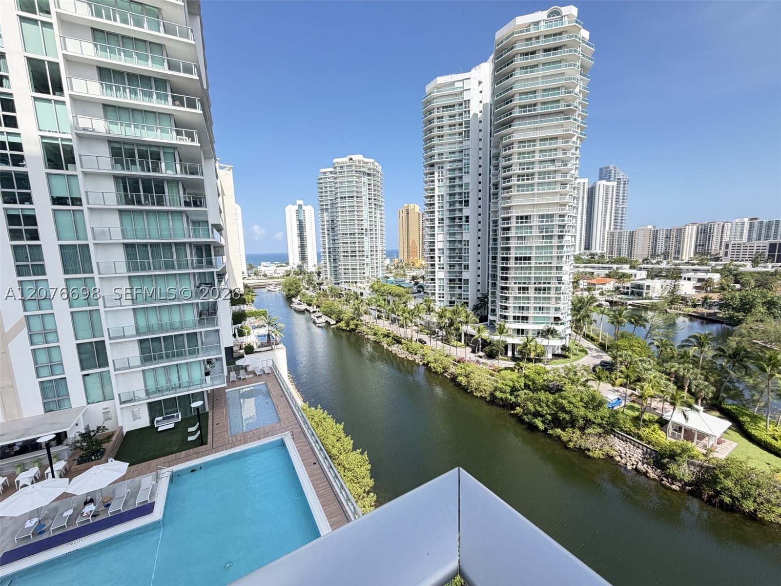 Sunny Isles Beach photo 3