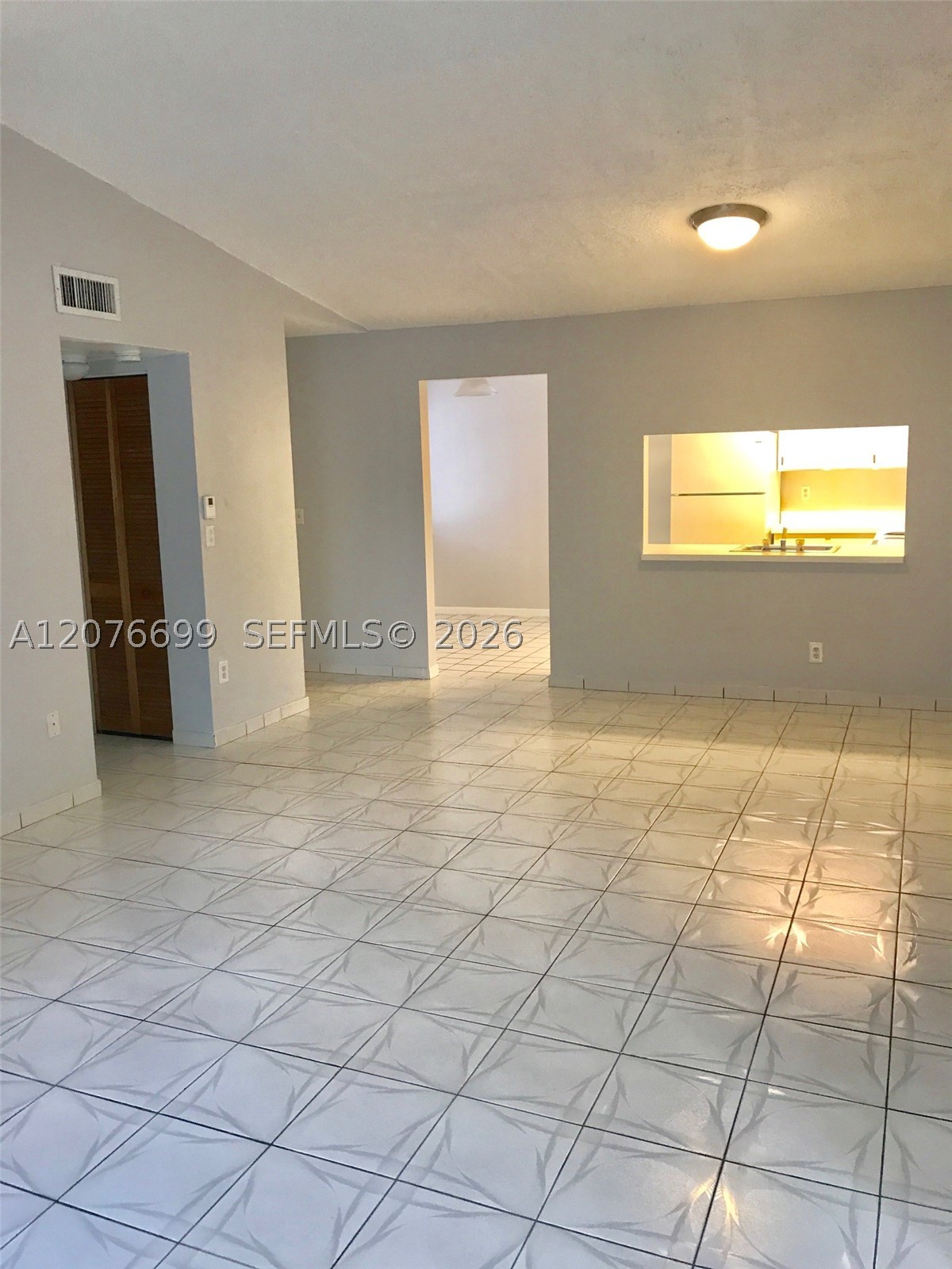 Miami photo 1
