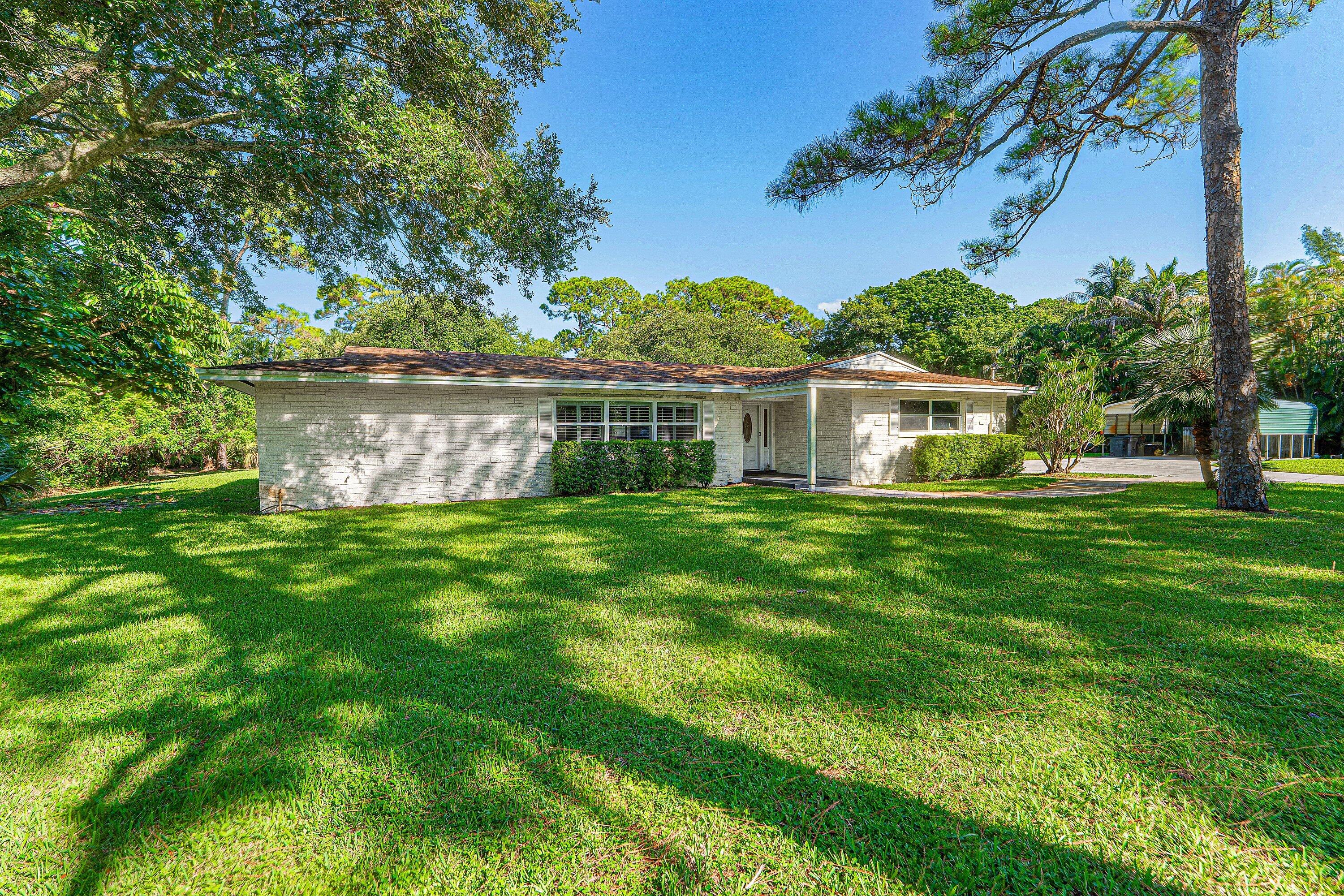 Palm Beach Gardens photo 3
