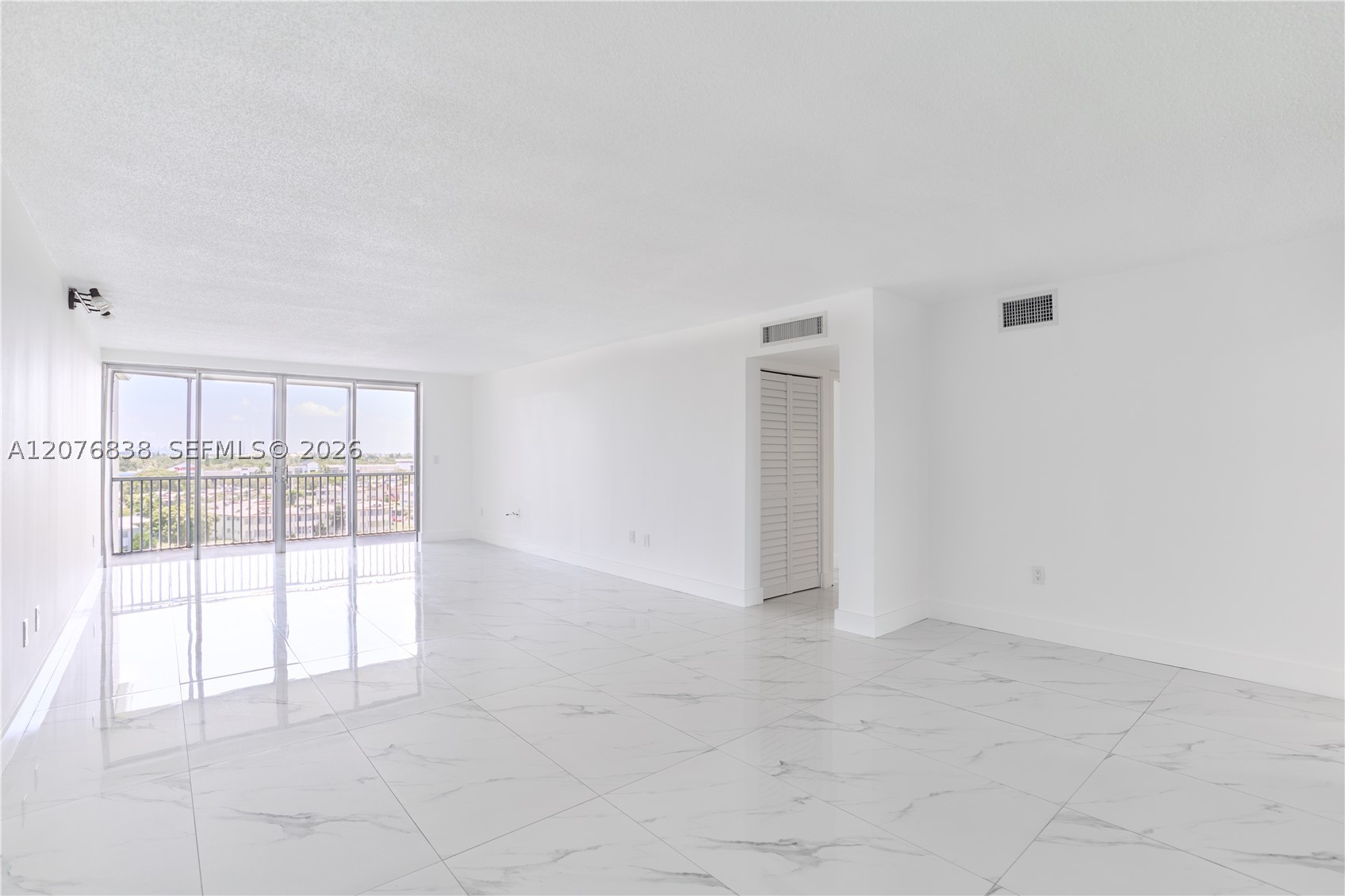 Miami photo 4