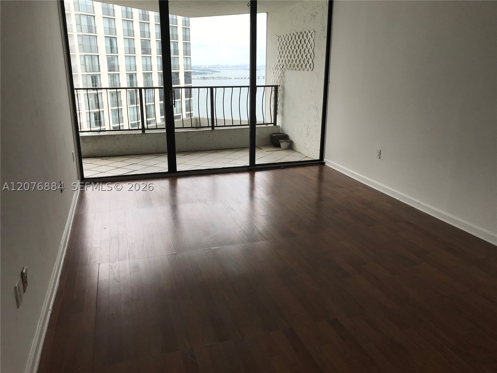 Miami photo 1