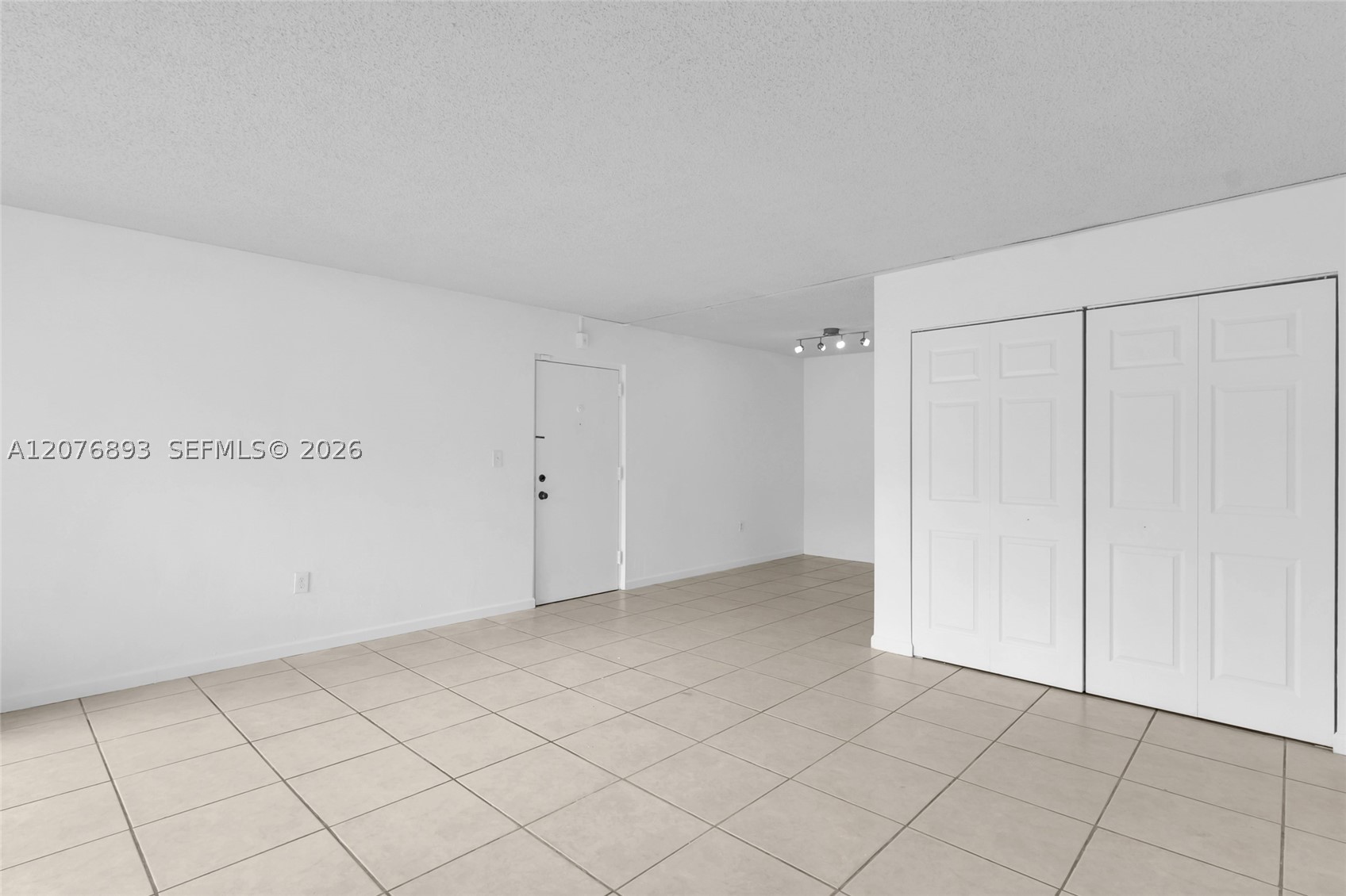 Miami Lakes photo 3