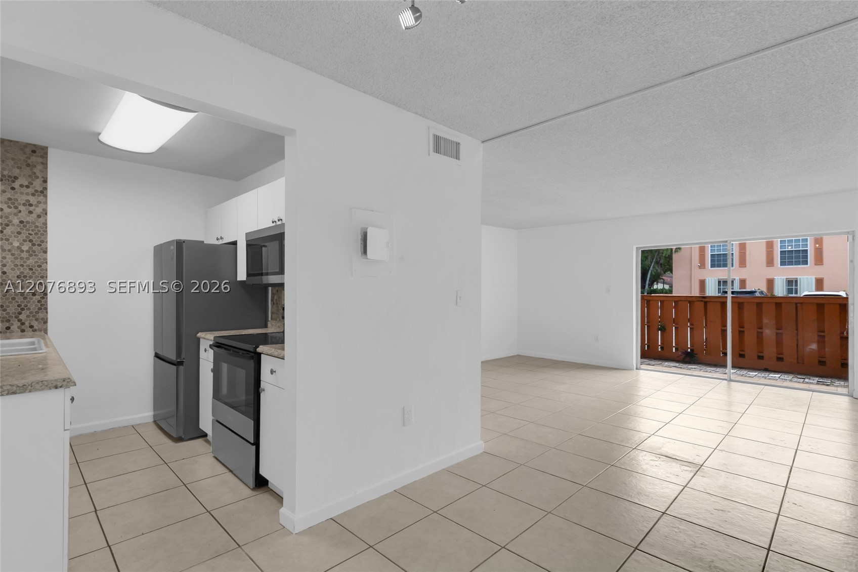 Miami Lakes photo 4