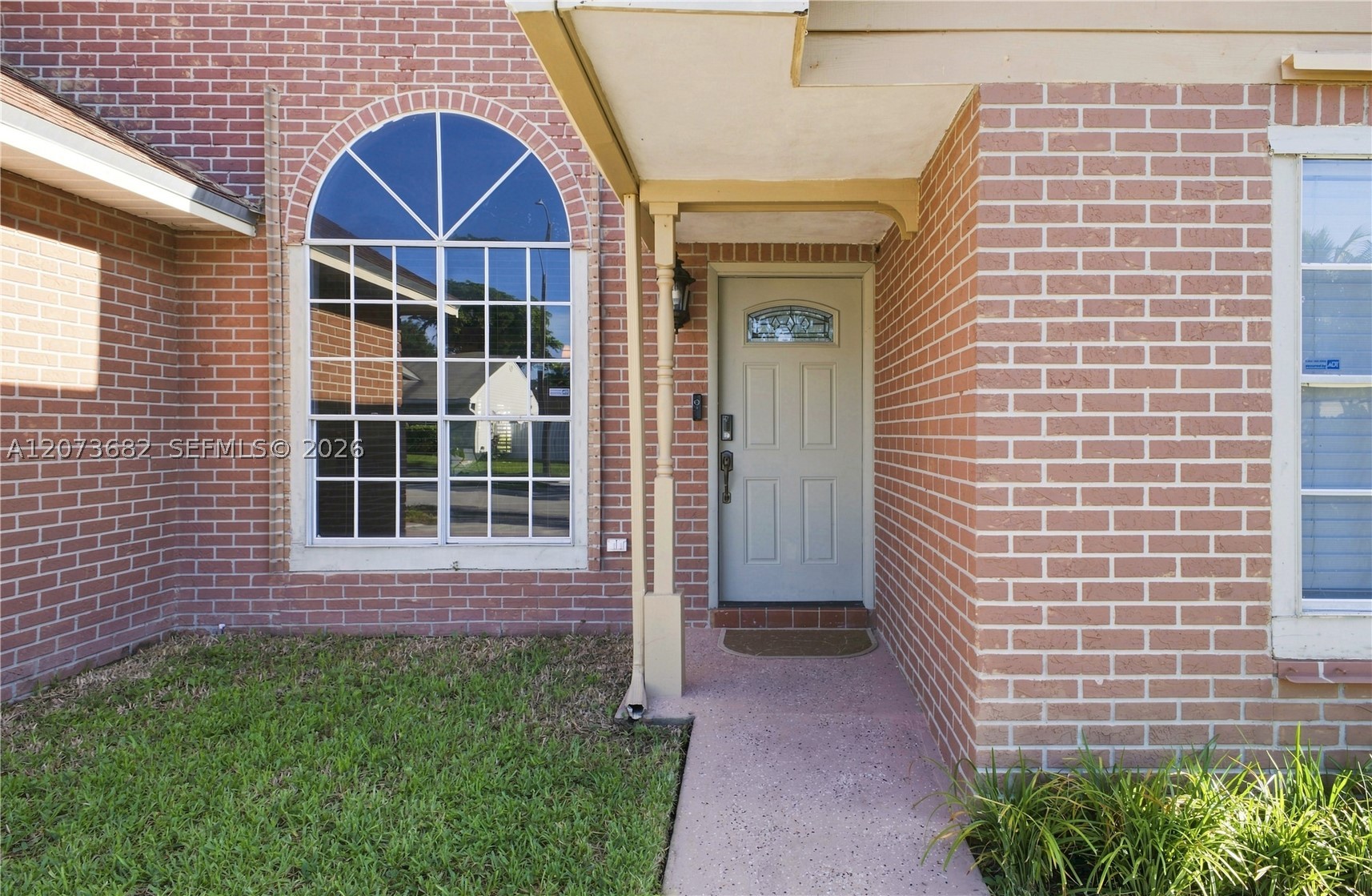 Pembroke Pines photo 2