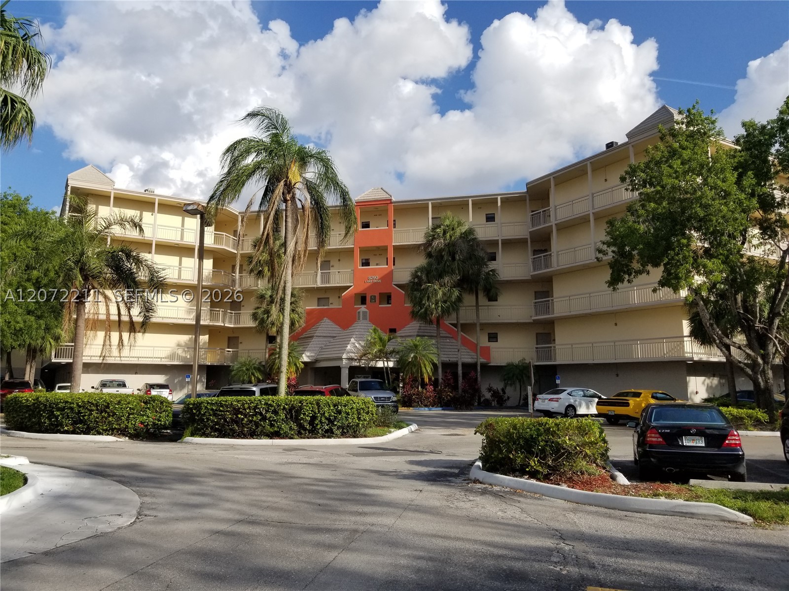 Doral photo 2