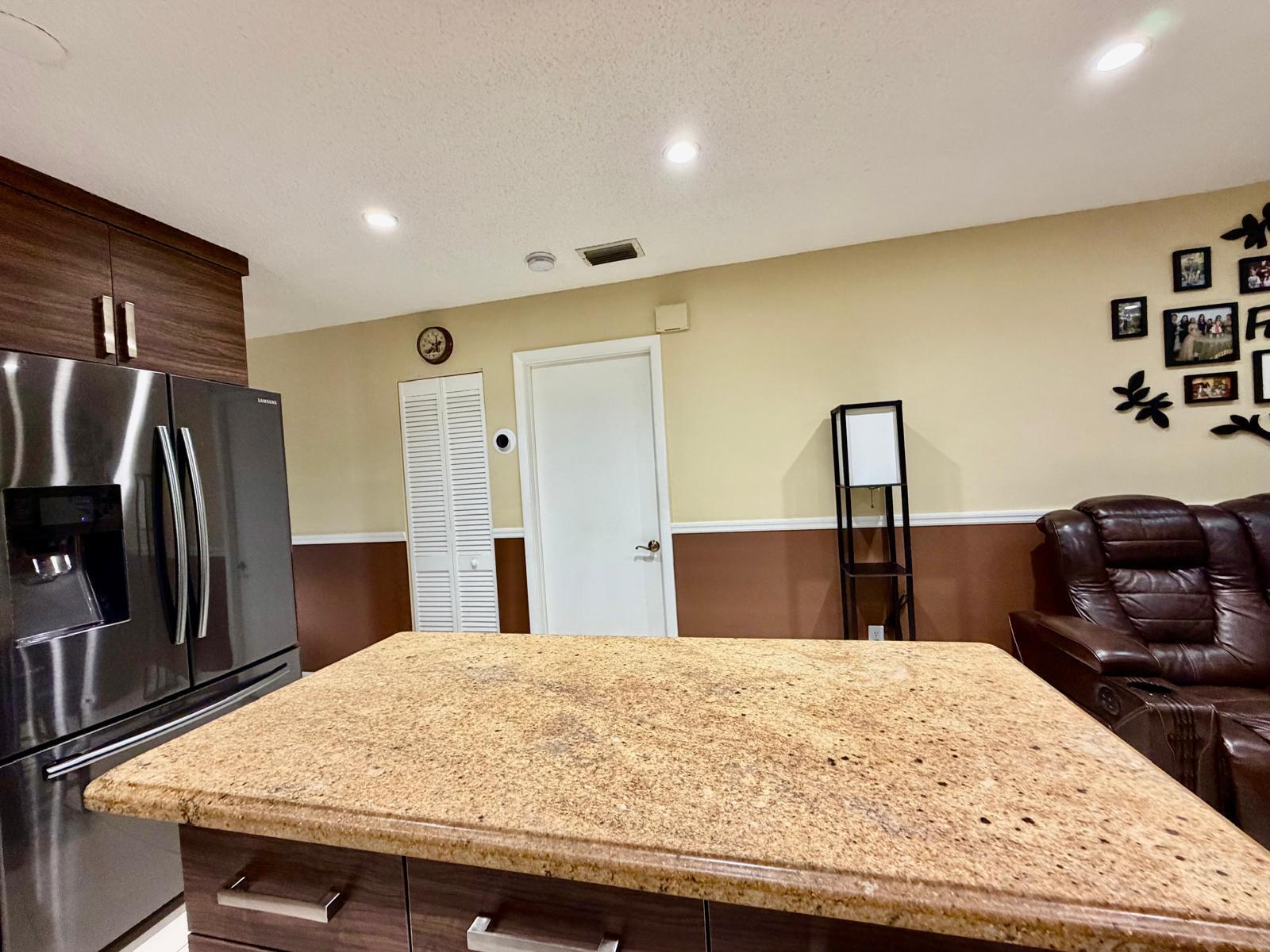 Hialeah photo 5
