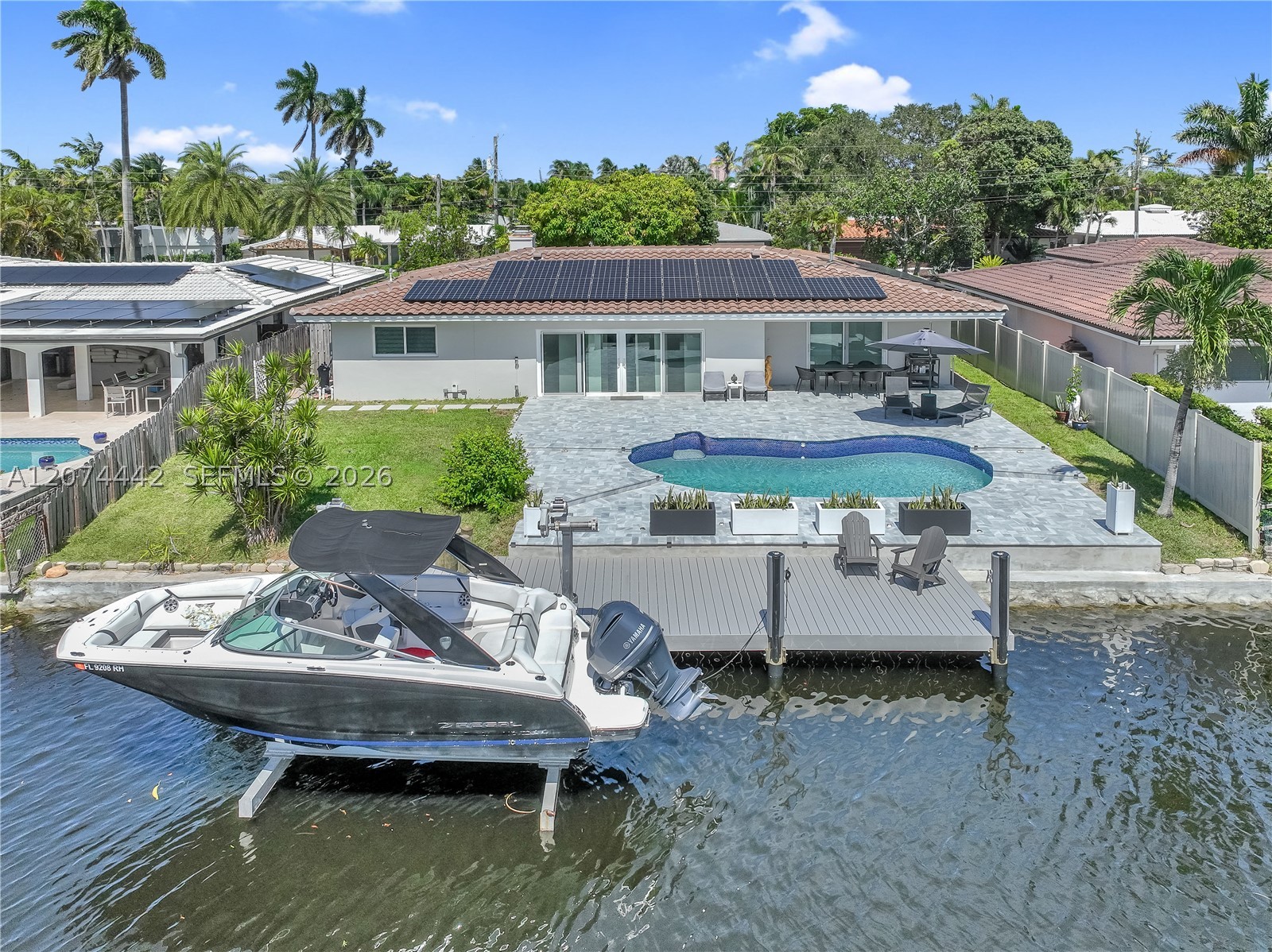 Wilton Manors photo 1