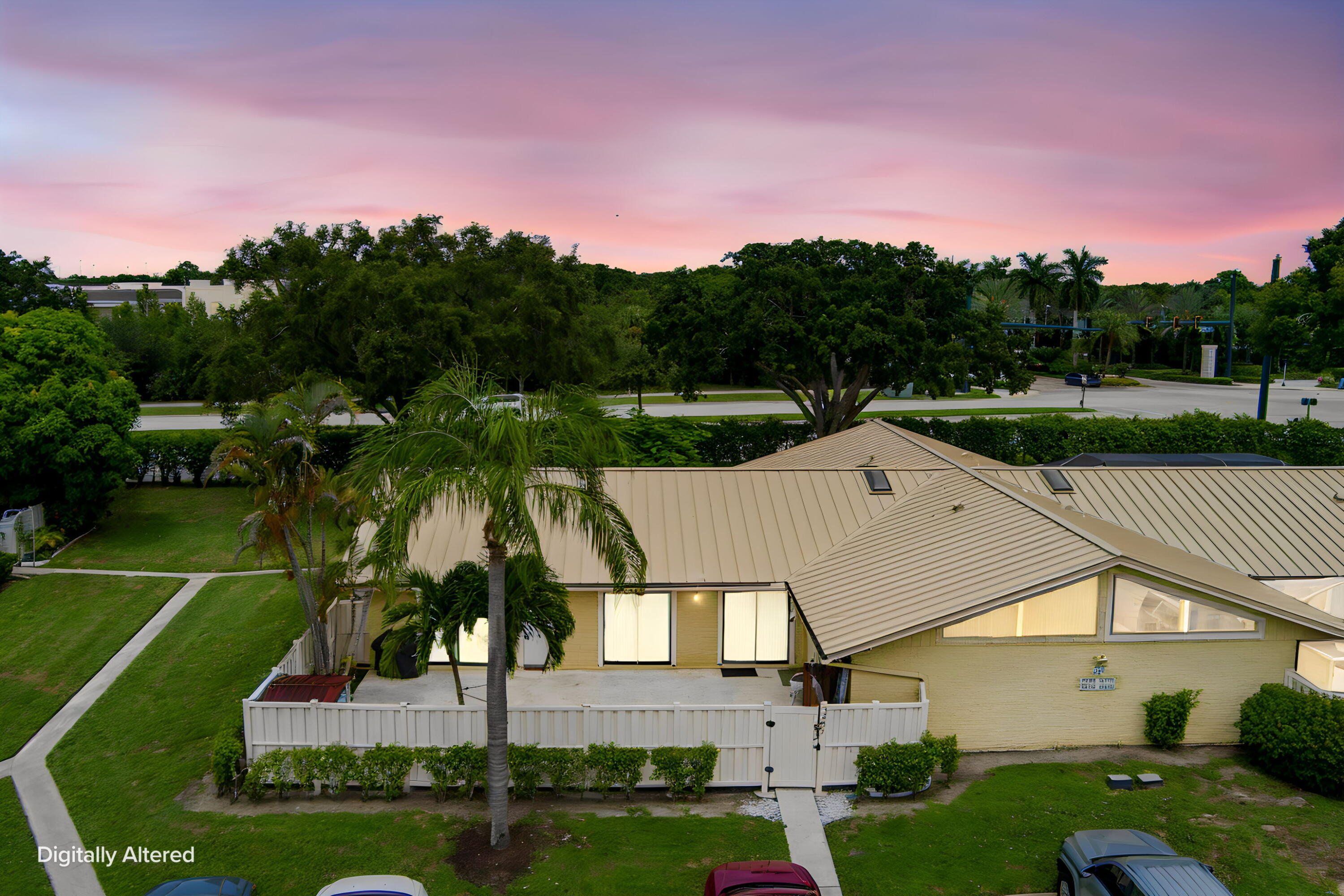 Palm Beach Gardens photo 1