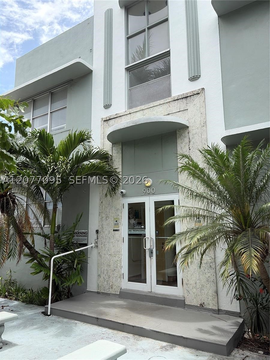Miami Beach photo 1