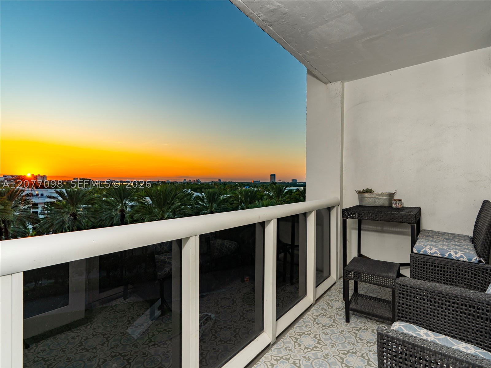 Bal Harbour photo 2