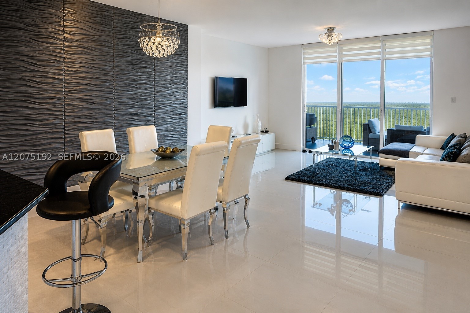 North Miami photo 3