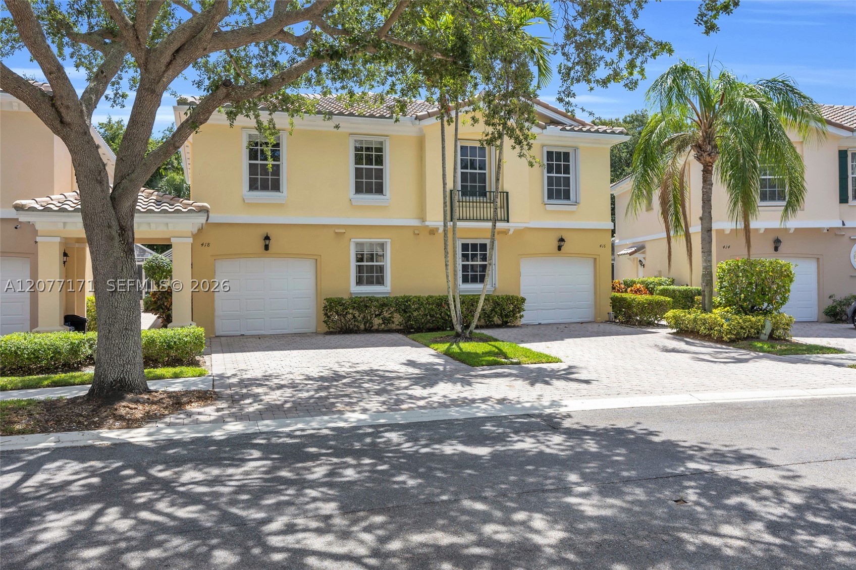 Palm Beach Gardens photo 1