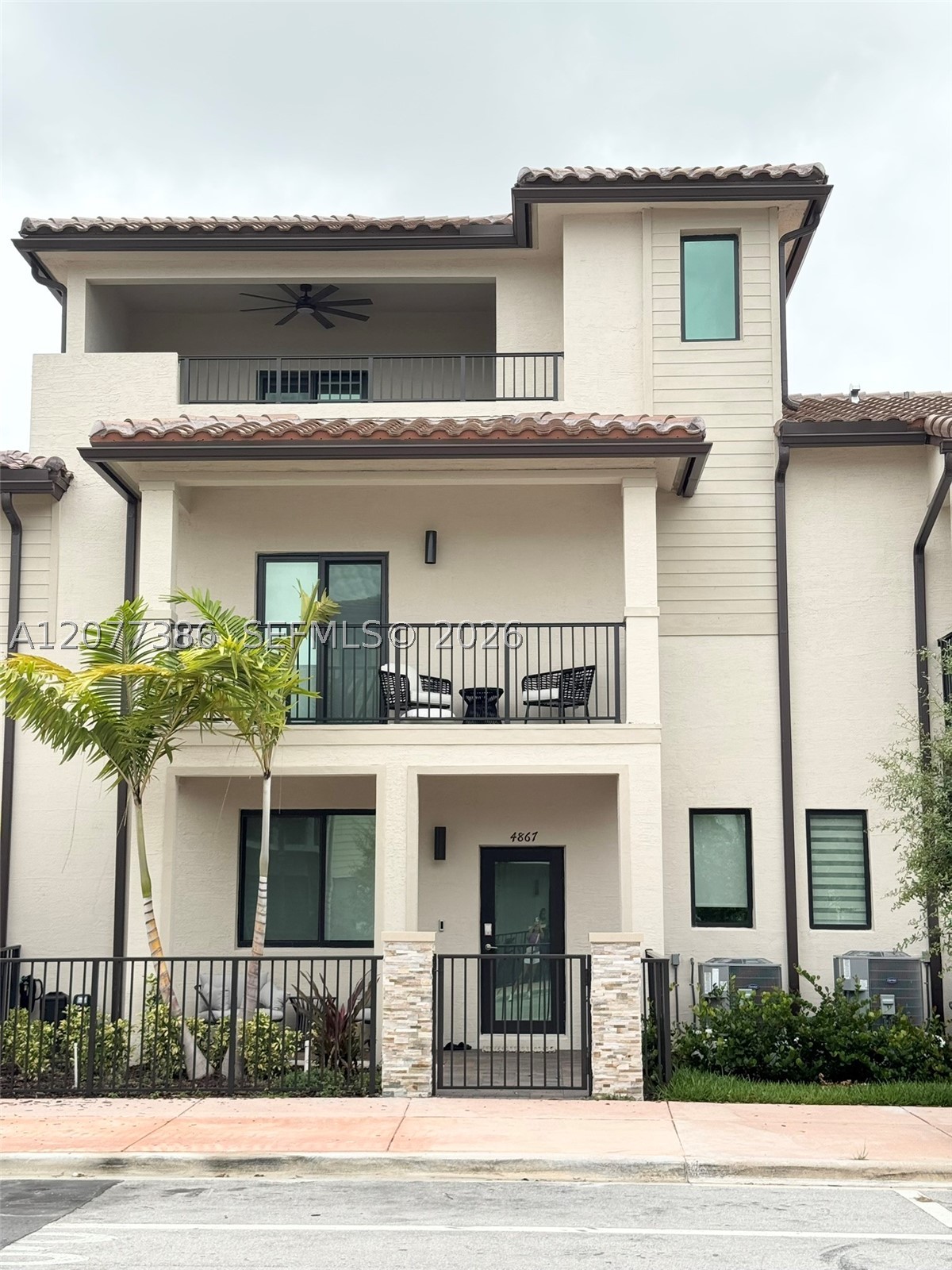 Doral photo 1