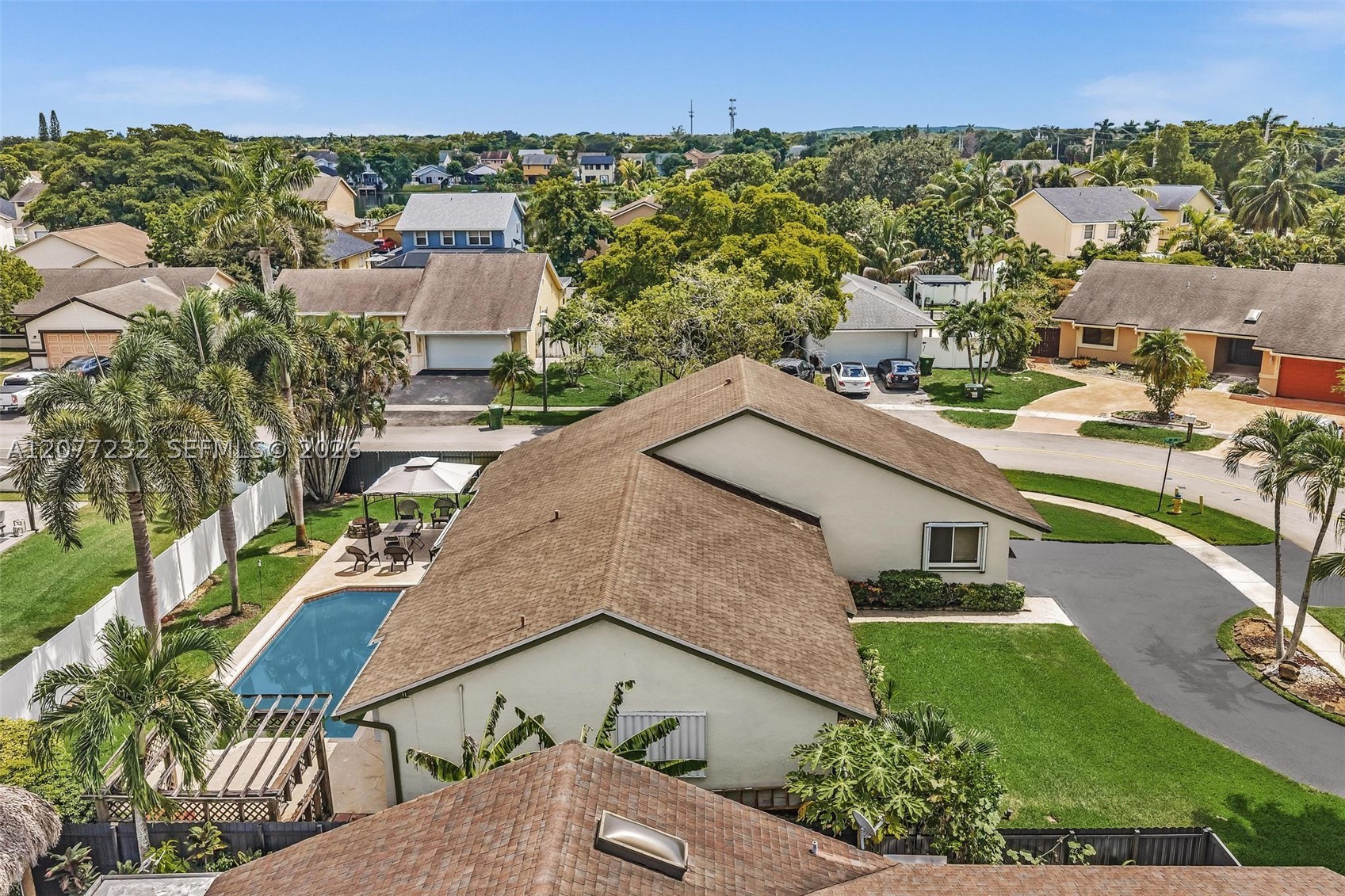 Pembroke Pines photo 4