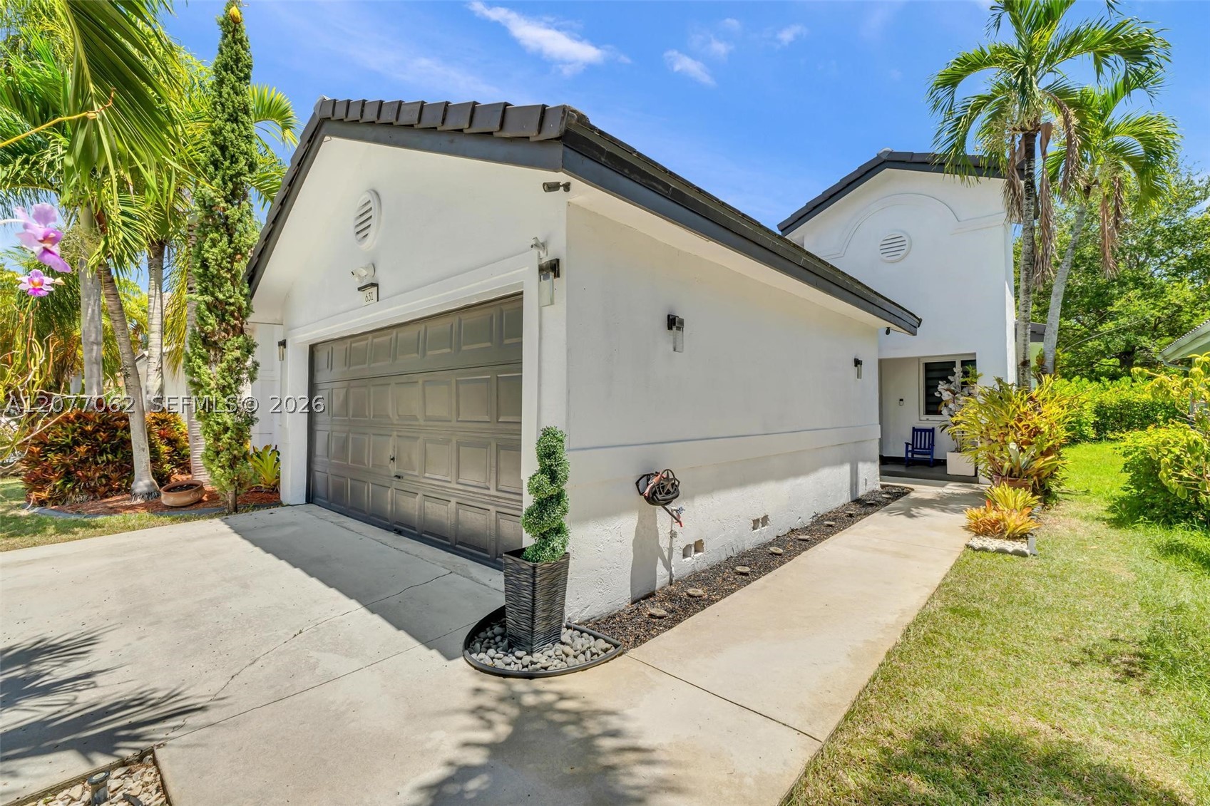 Pembroke Pines photo 3