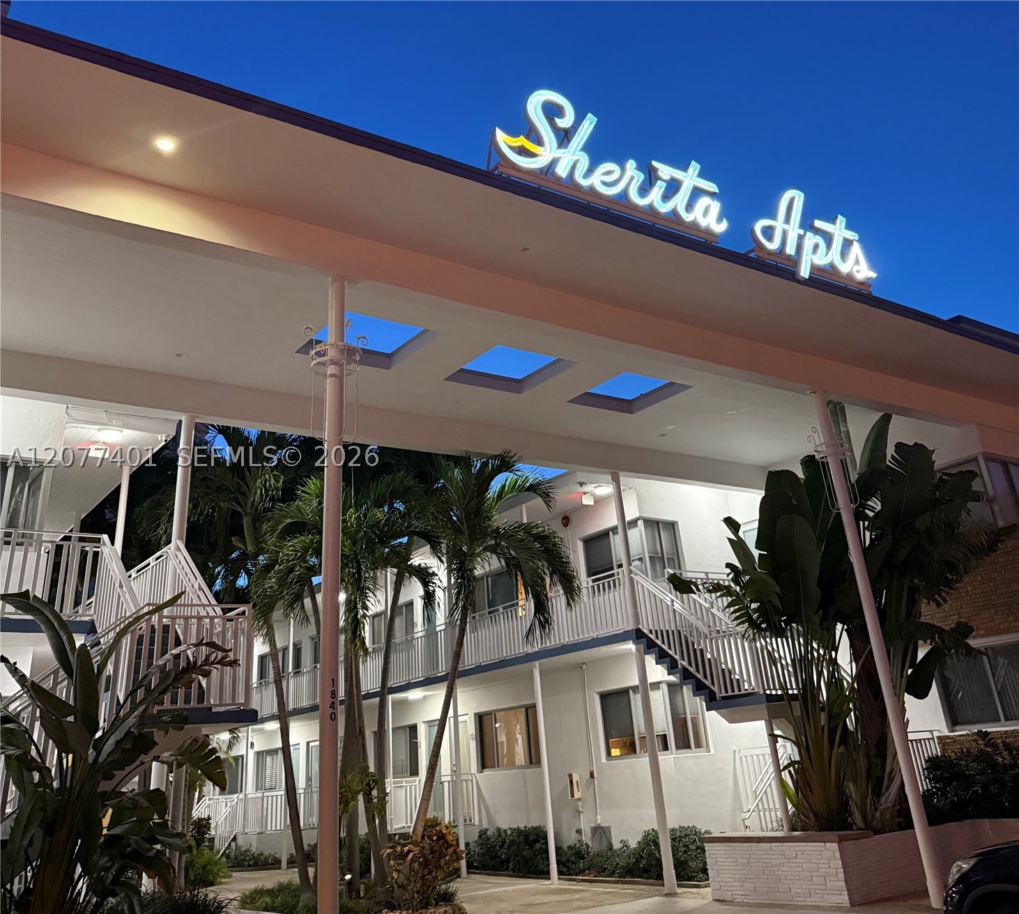 Miami Beach photo 2