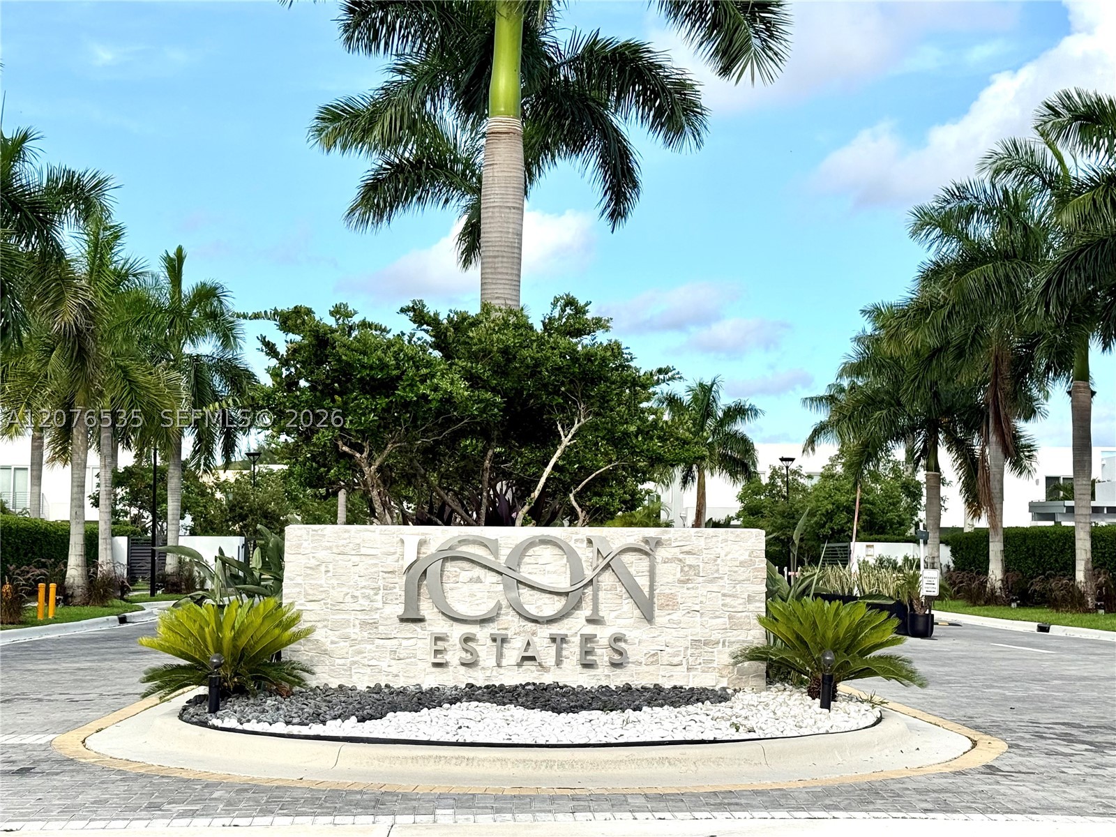 Doral photo 3
