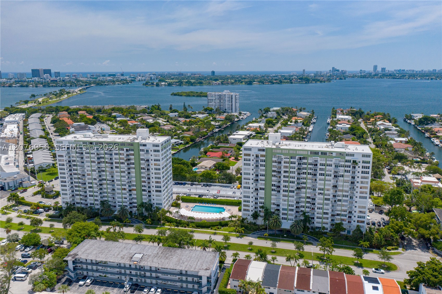 North Miami photo 3
