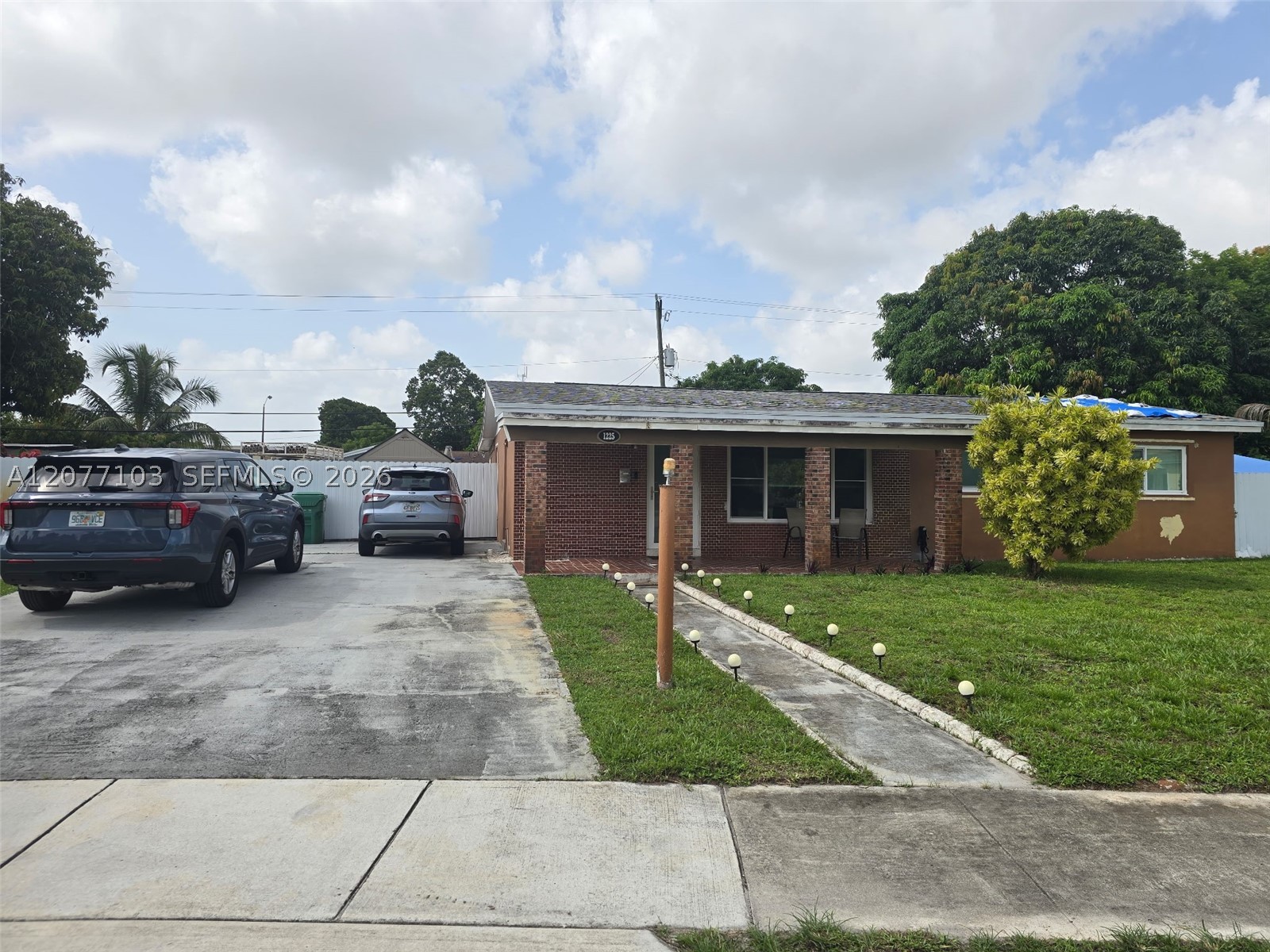 Miami Gardens photo 1