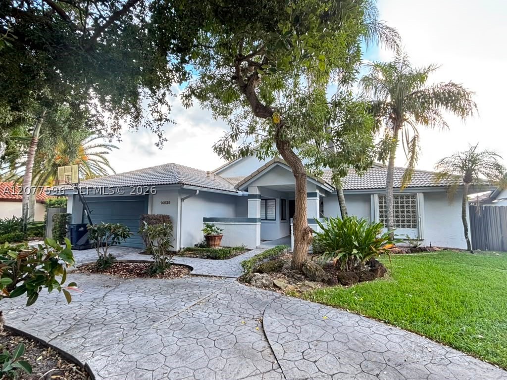 Miami Lakes photo 2