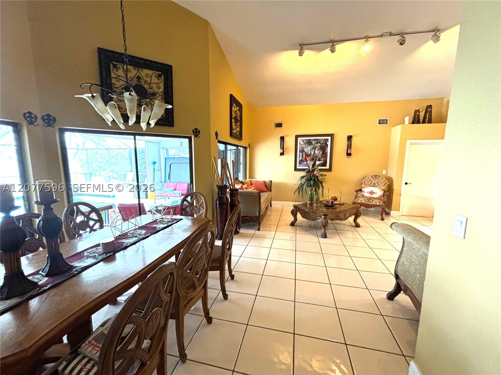 Miami Lakes photo 5